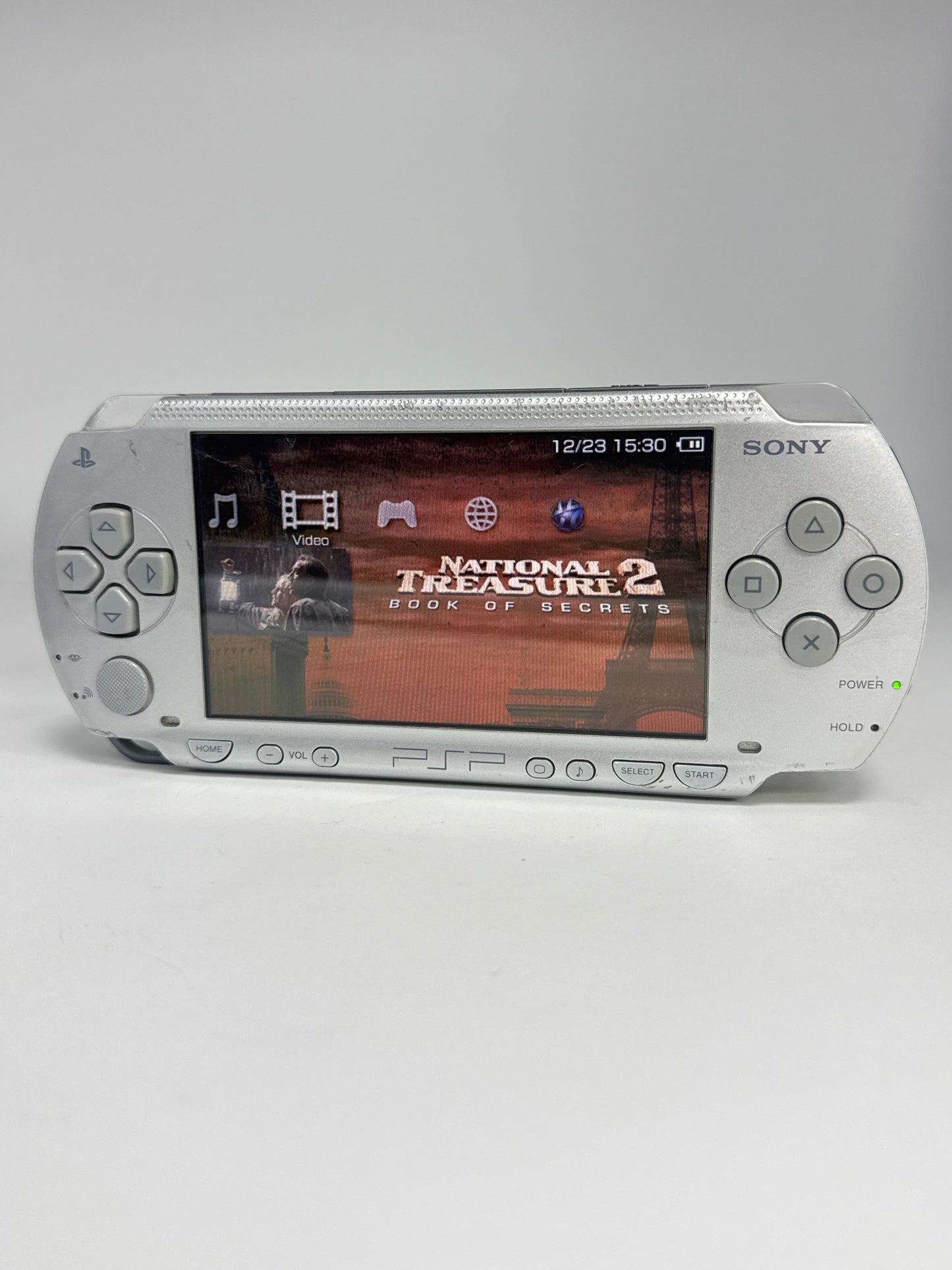 Sony PlayStation Portable PSP-1000 Mystic Silver Console w/ 2400mAh Battery #91