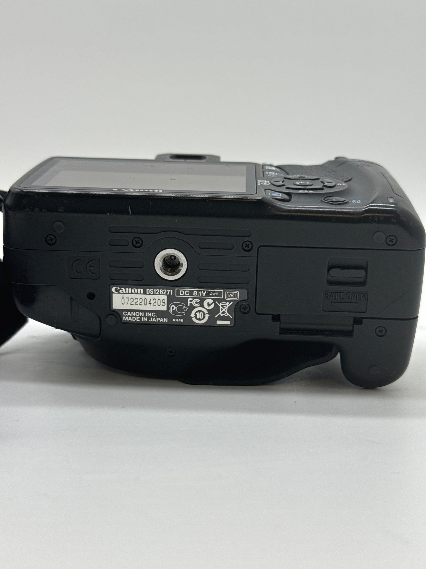 Canon EOS Rebel T2i Digital SLR Camera (Body Only) - For Parts