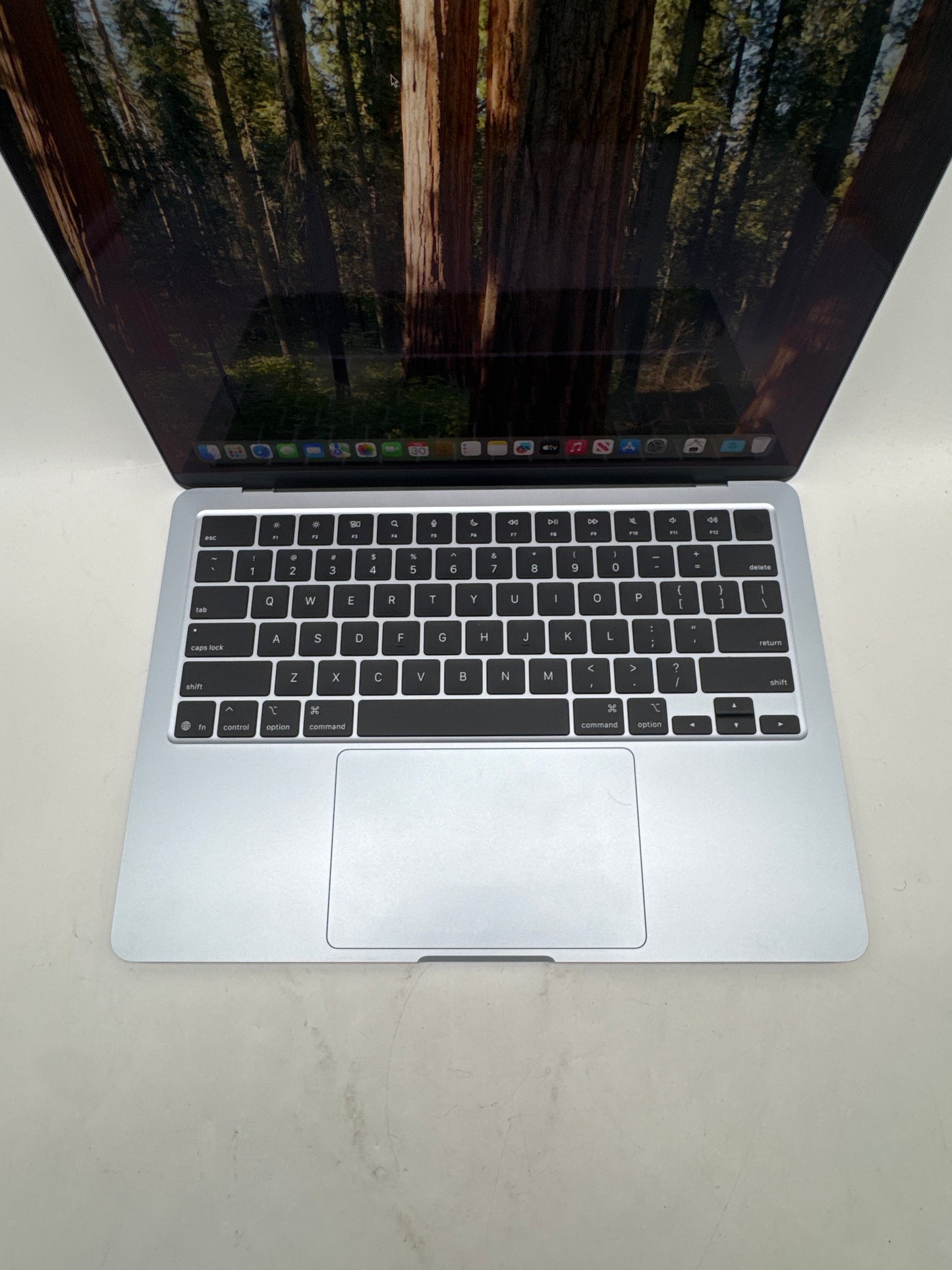 2025 Apple MacBook Air 13" A3240 M4 8C GPU 4.5GHz 16GB 256GB Blue