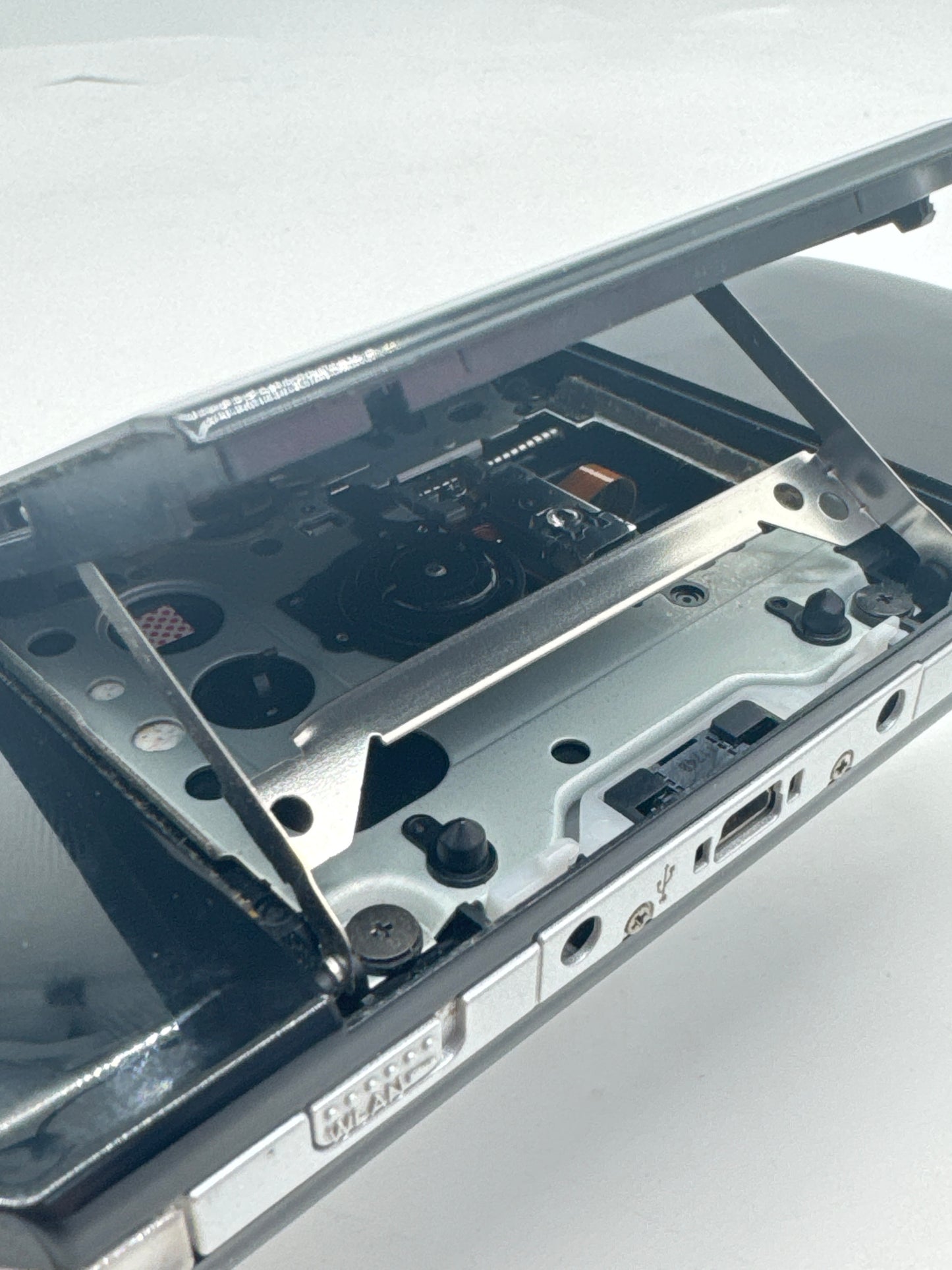 PlayStation Portable PSP-3000 Piano Black Console #667 - Loose Back Lid - Yellow Tint