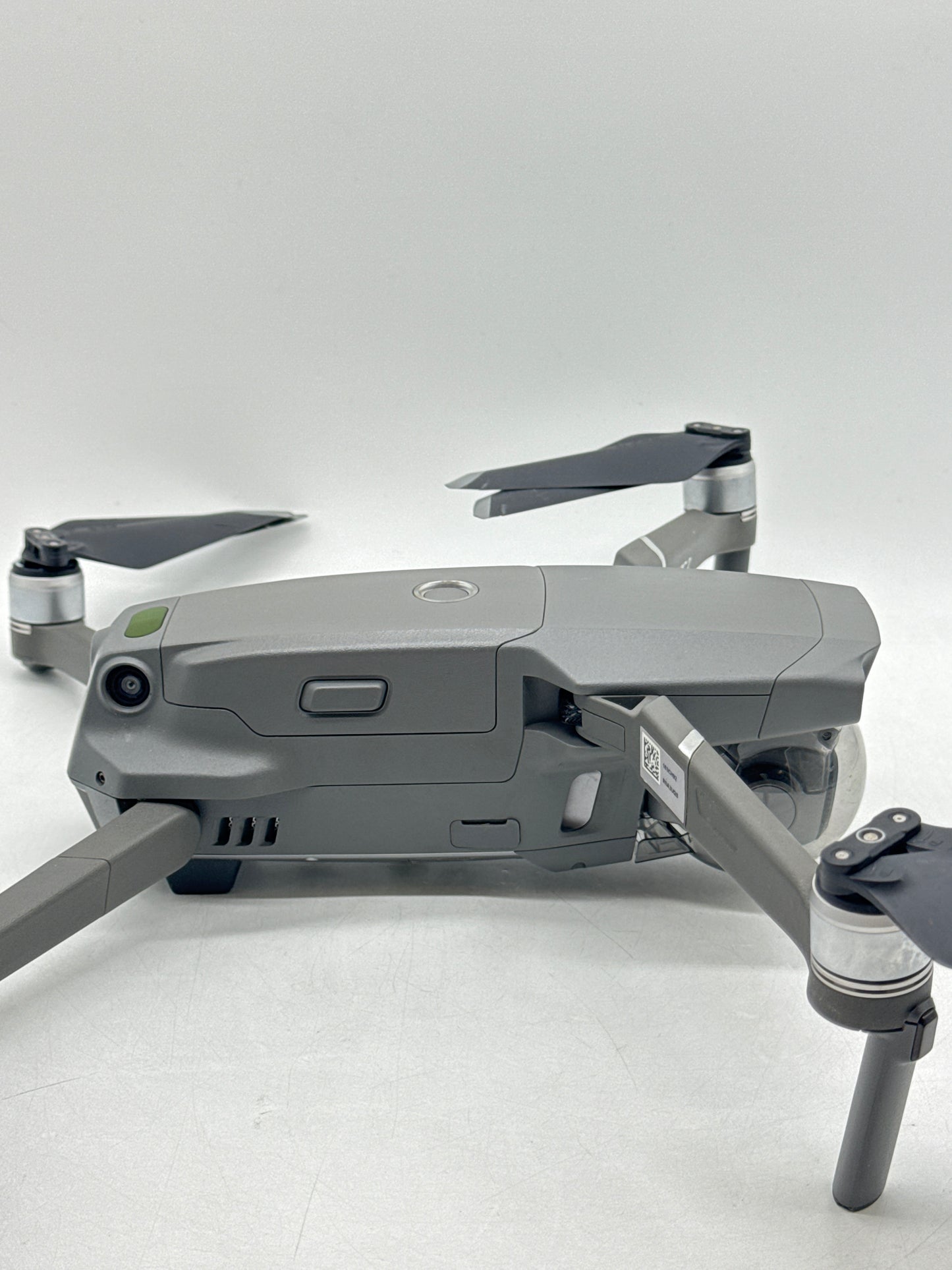 DJI Mavic 2 Pro Quadcopter Drone Bundle !Read