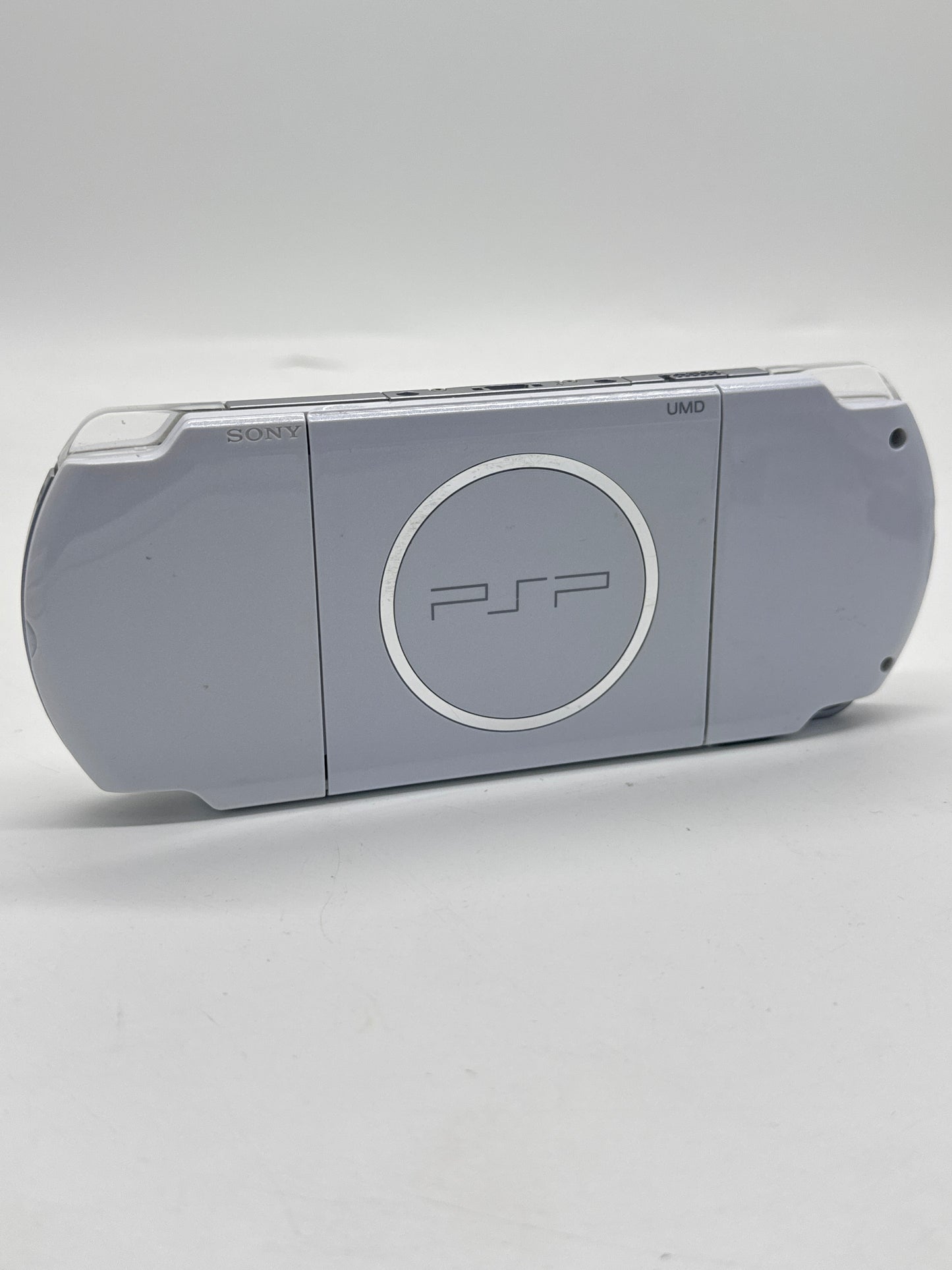 Sony PSP-3000 White Console #284 BAD DISPLAY & BAD DISC DRIVE AS IS