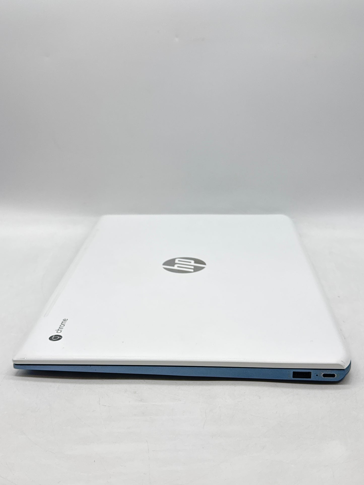 HP 15-de0518wm 15-inch Core i3 4GB 128GB - Read!