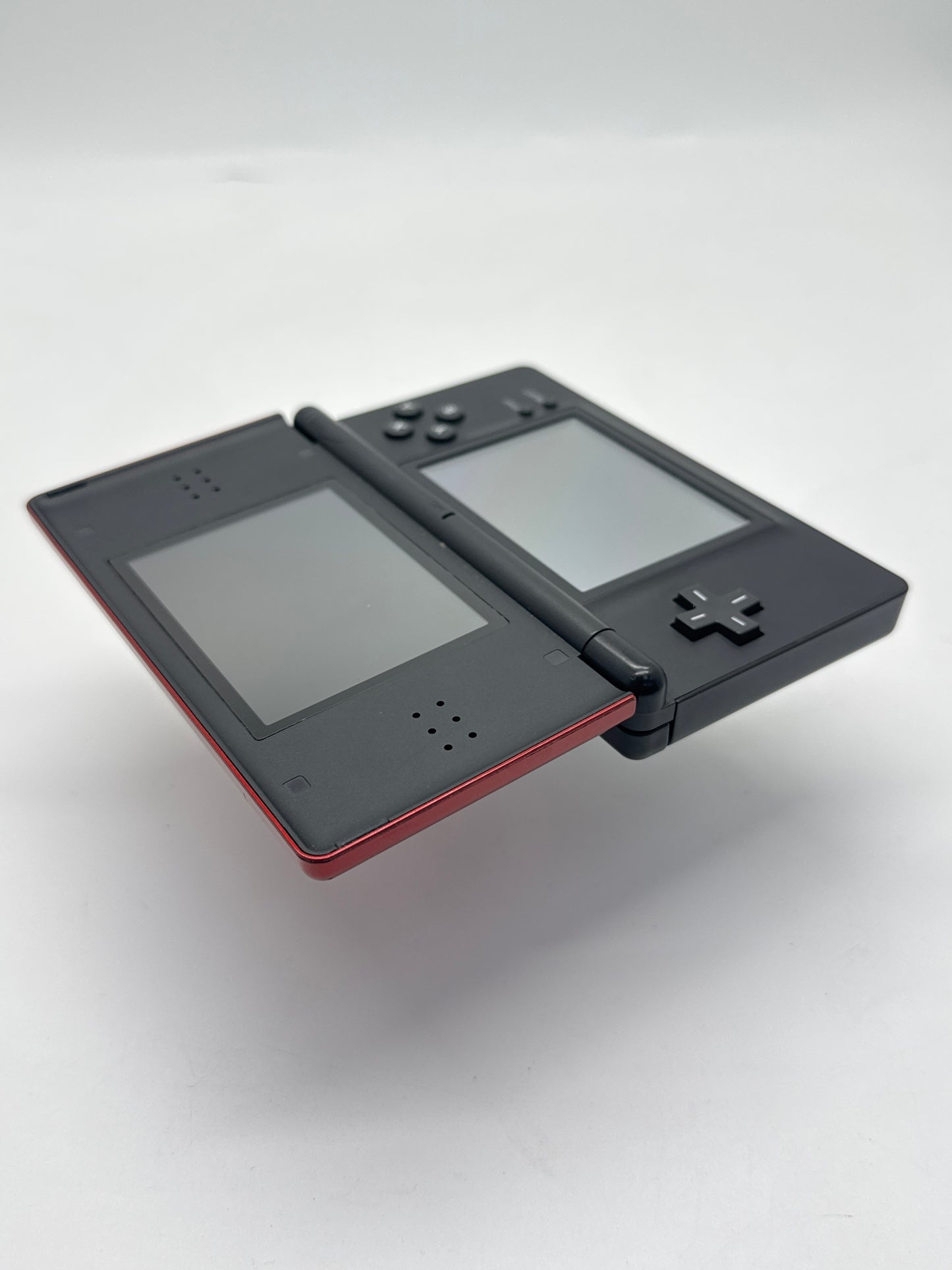 Nintendo DS Lite USG-001 Red & Black Console Only #68 READ AS IS