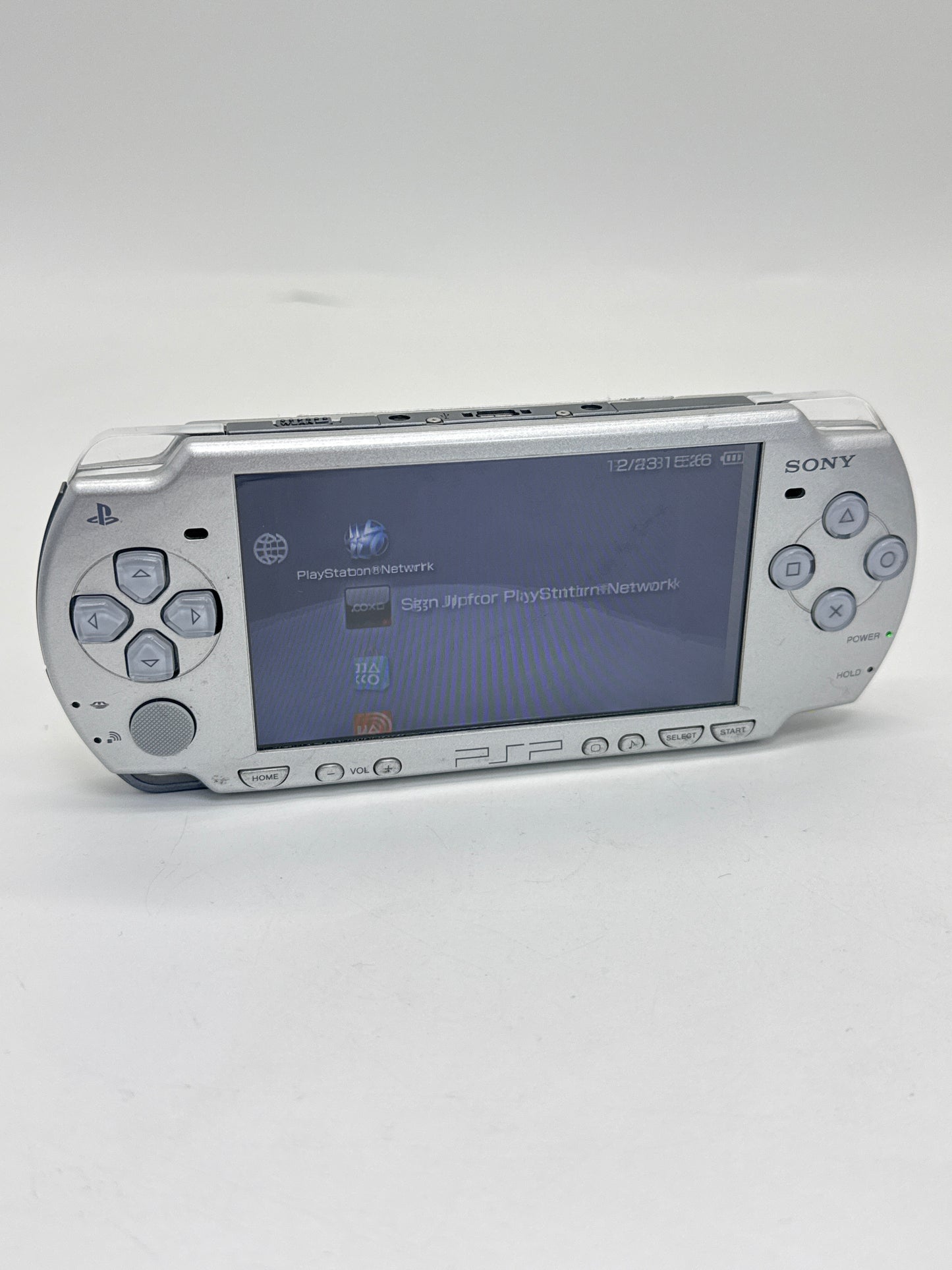 Sony PSP-2000 Mystic Silver Console w/ 1200mAh Battery #90 BAD SCREEN AS IS