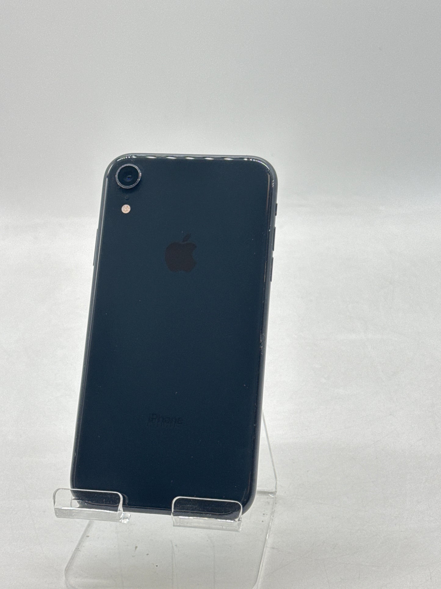 Unlocked Apple iPhone XR A1984 64GB Black 87% Battery Health - Cracked Screen