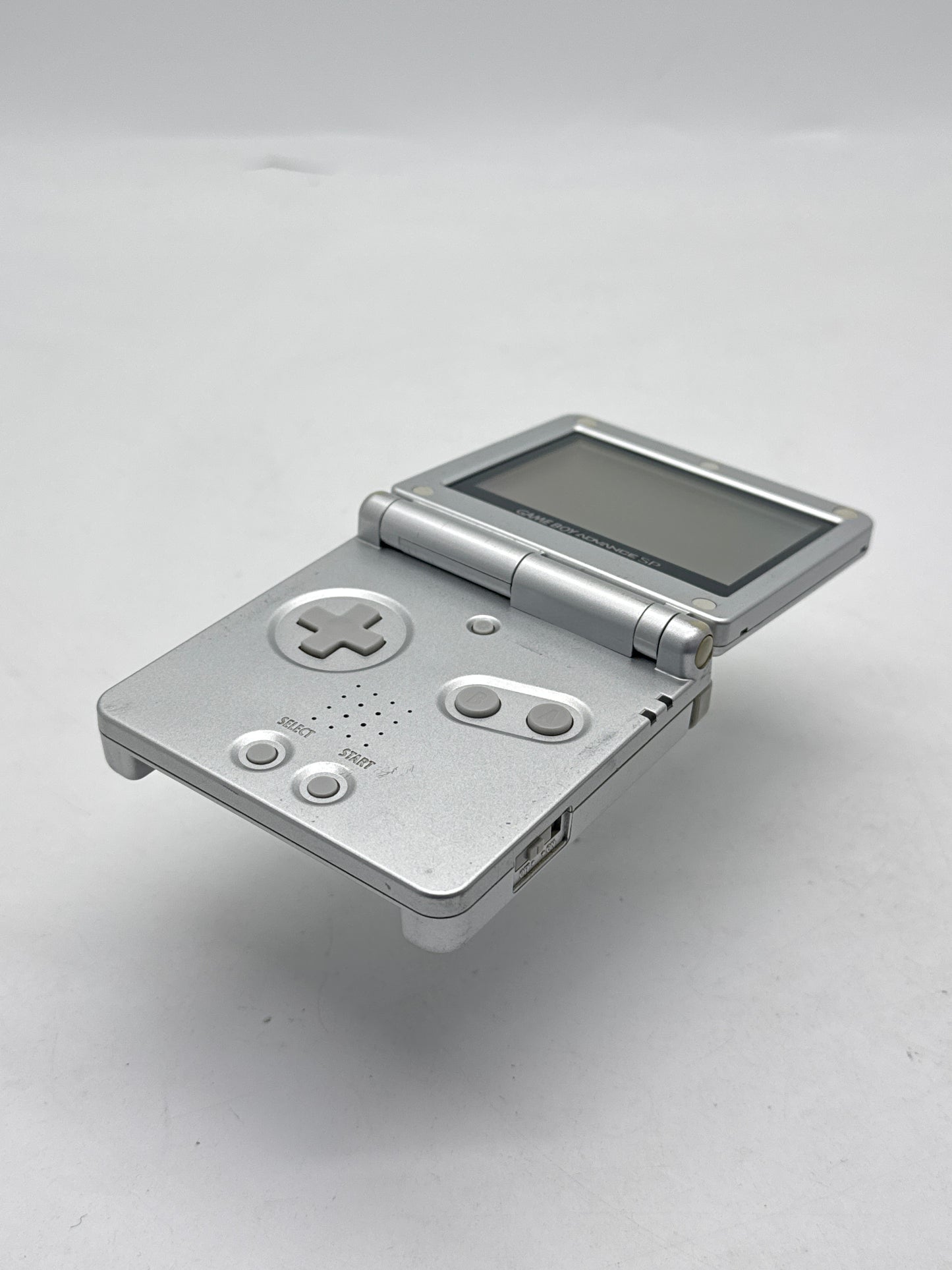 Nintendo Game Boy Advance SP AGS-001 Silver Console Only #403 BAD READ AS IS
