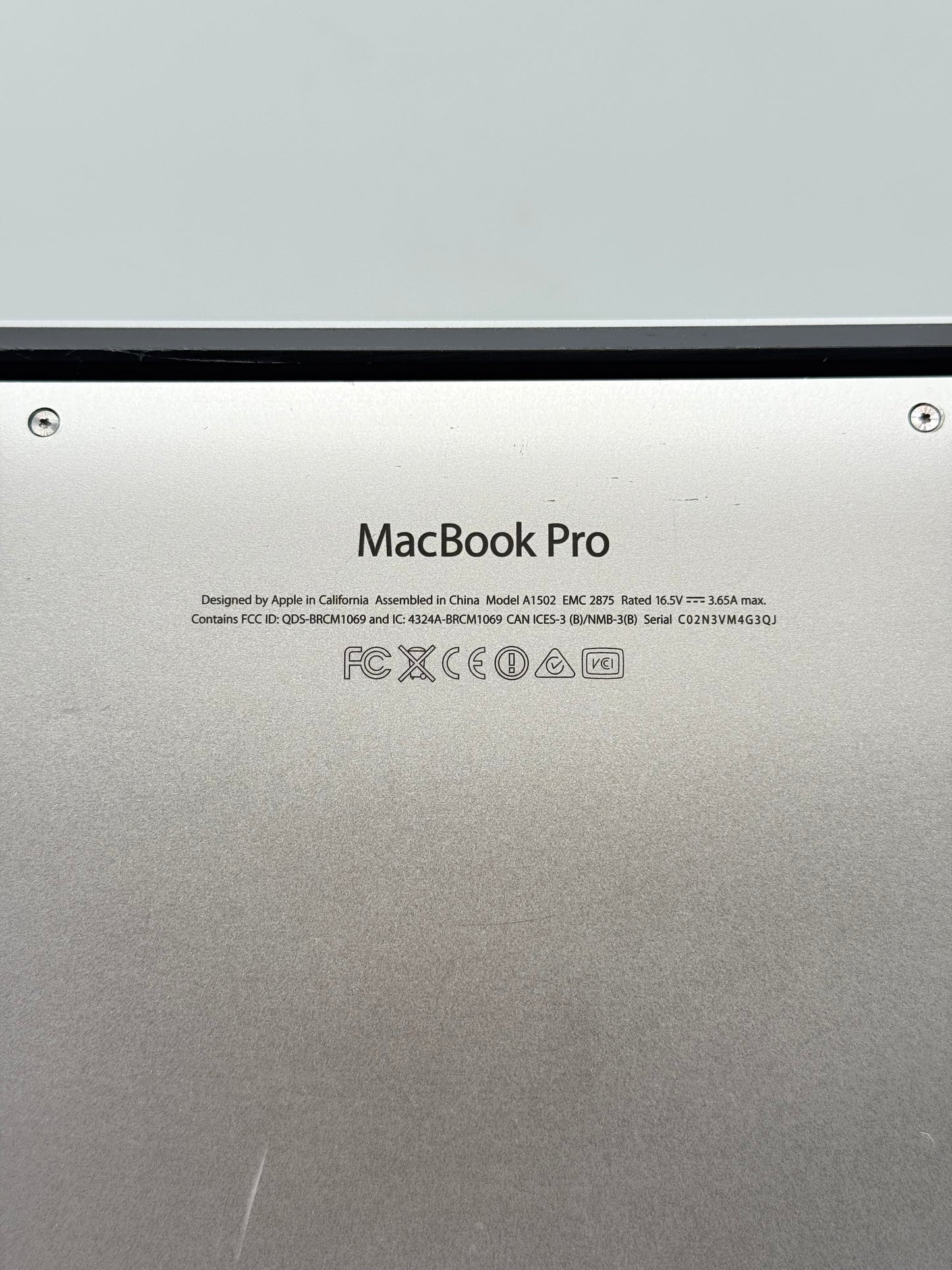 Apple MacBook Pro 13 Inch A1502 2014 Core i5 8GB 256GB Silver