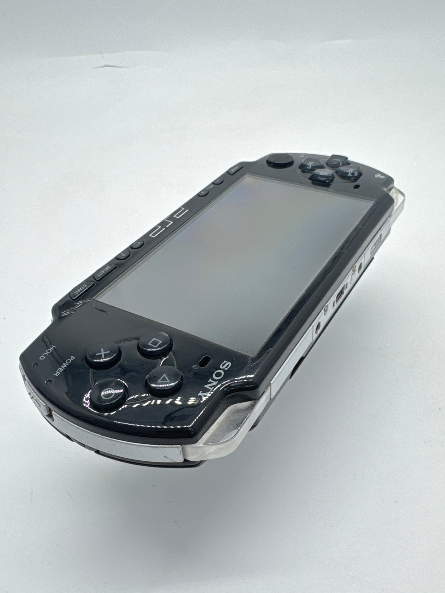 Sony PSP-2000 Piano Black Console #83 w/1200mAh Battery & No Charger