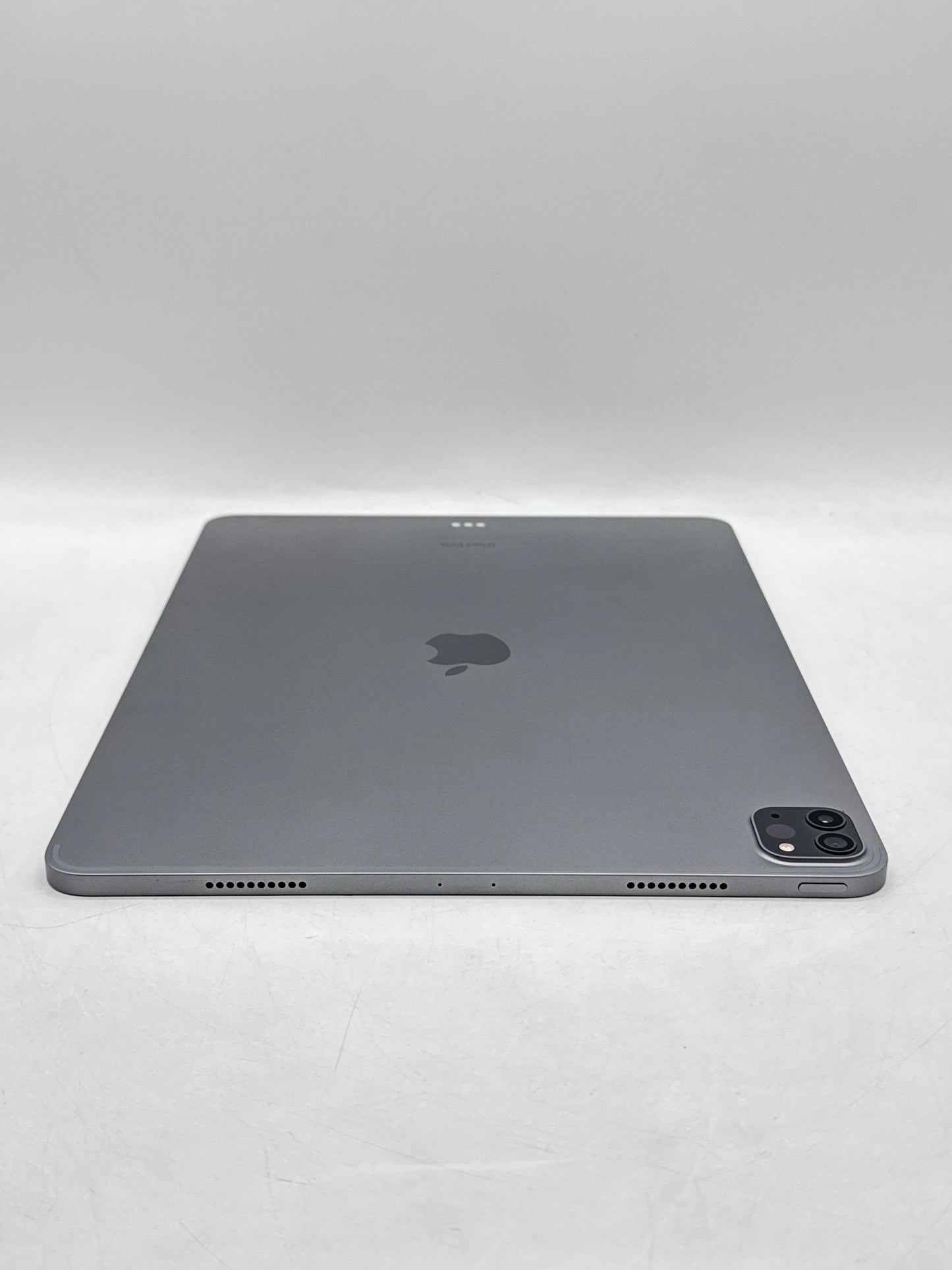 2022 Apple iPad Pro 6th gen 12.9" A2436 M2 128GB Wi-Fi Only Space Gray