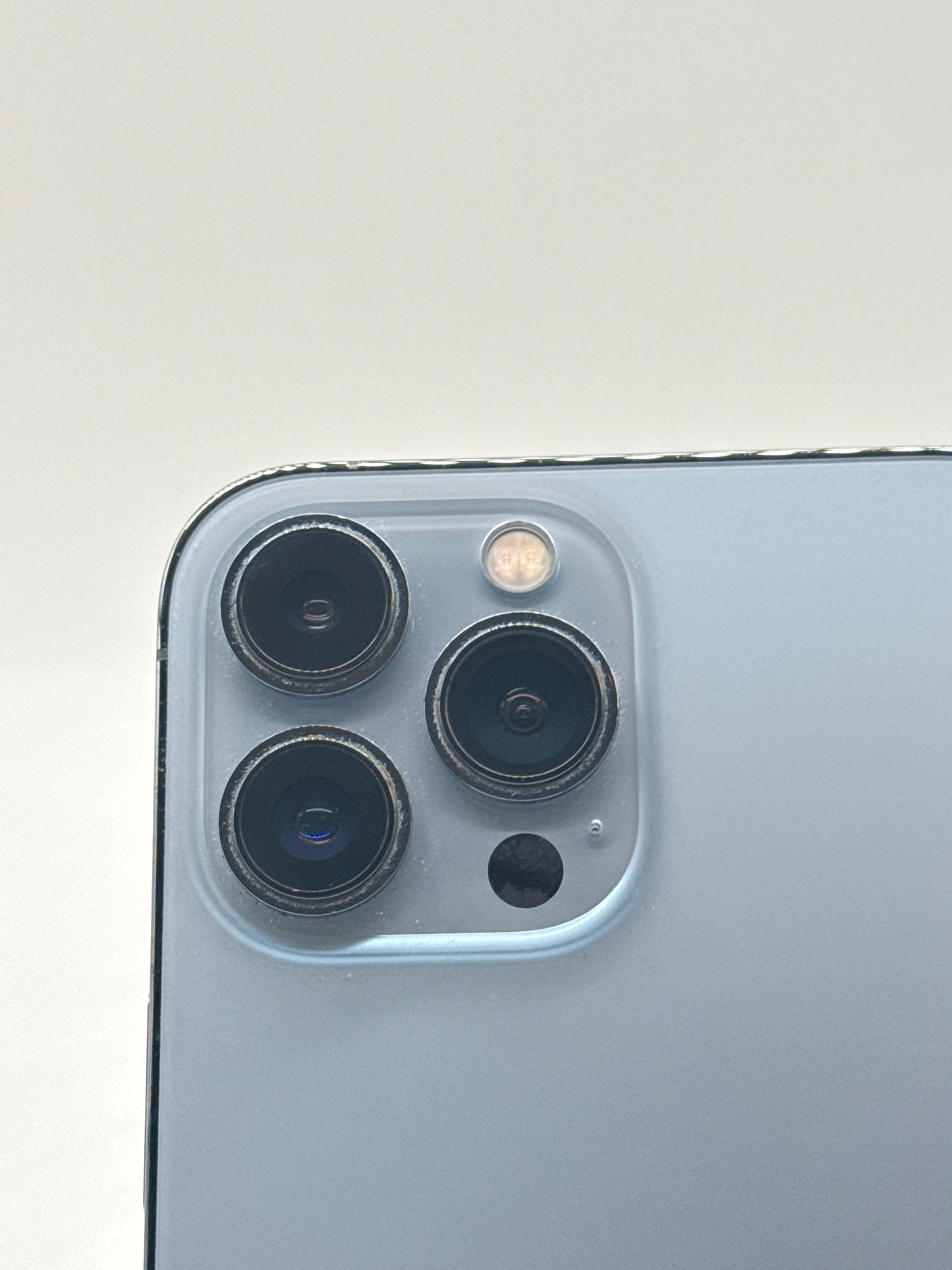 Unlocked Apple iPhone 13 Pro Max A2484 256GB Sierra Blue - Service Battery 77%