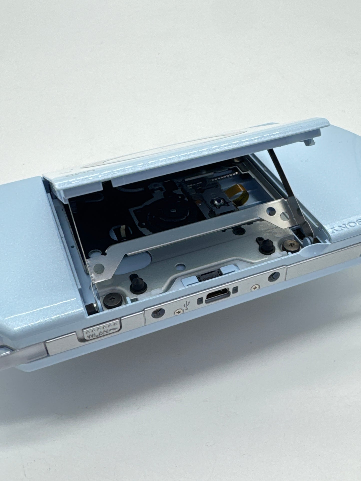 Sony PSP-2001 Felicia Blue Console w/ 1200mAh Battery #93 BAD SCREEN AS IS READ