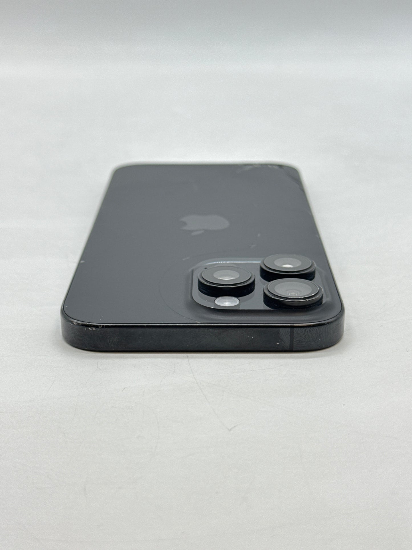 T-Mobile Apple iPhone 16 Pro Max A3084 256GB Black Titanium - Cracked Back