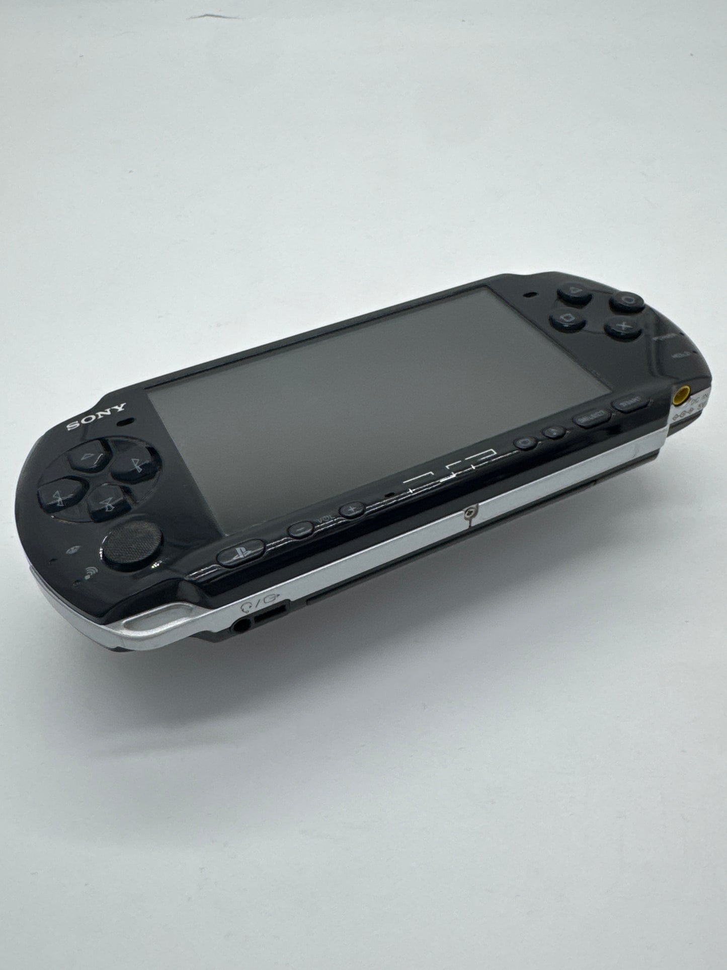 Sony PSP-3001 Black Console #82 w/ 1200mAh Battery AS IS LEFT SIDE DOESN'T WORK