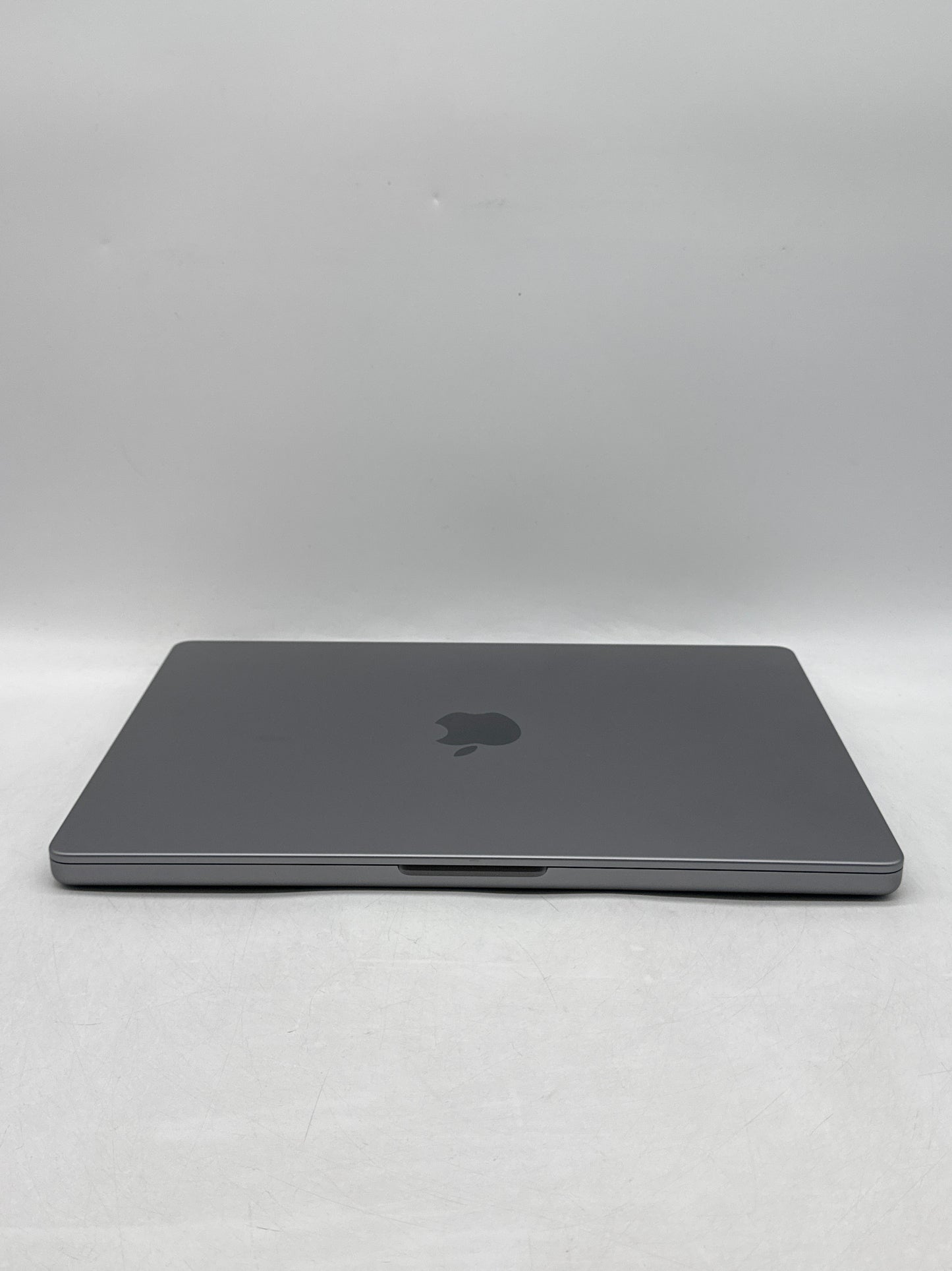 2023 Apple MacBook Pro 14.2" A2918 M3 8C-GPU 10C-CPU 512GB SSD 8GB RAM 3 Cycle