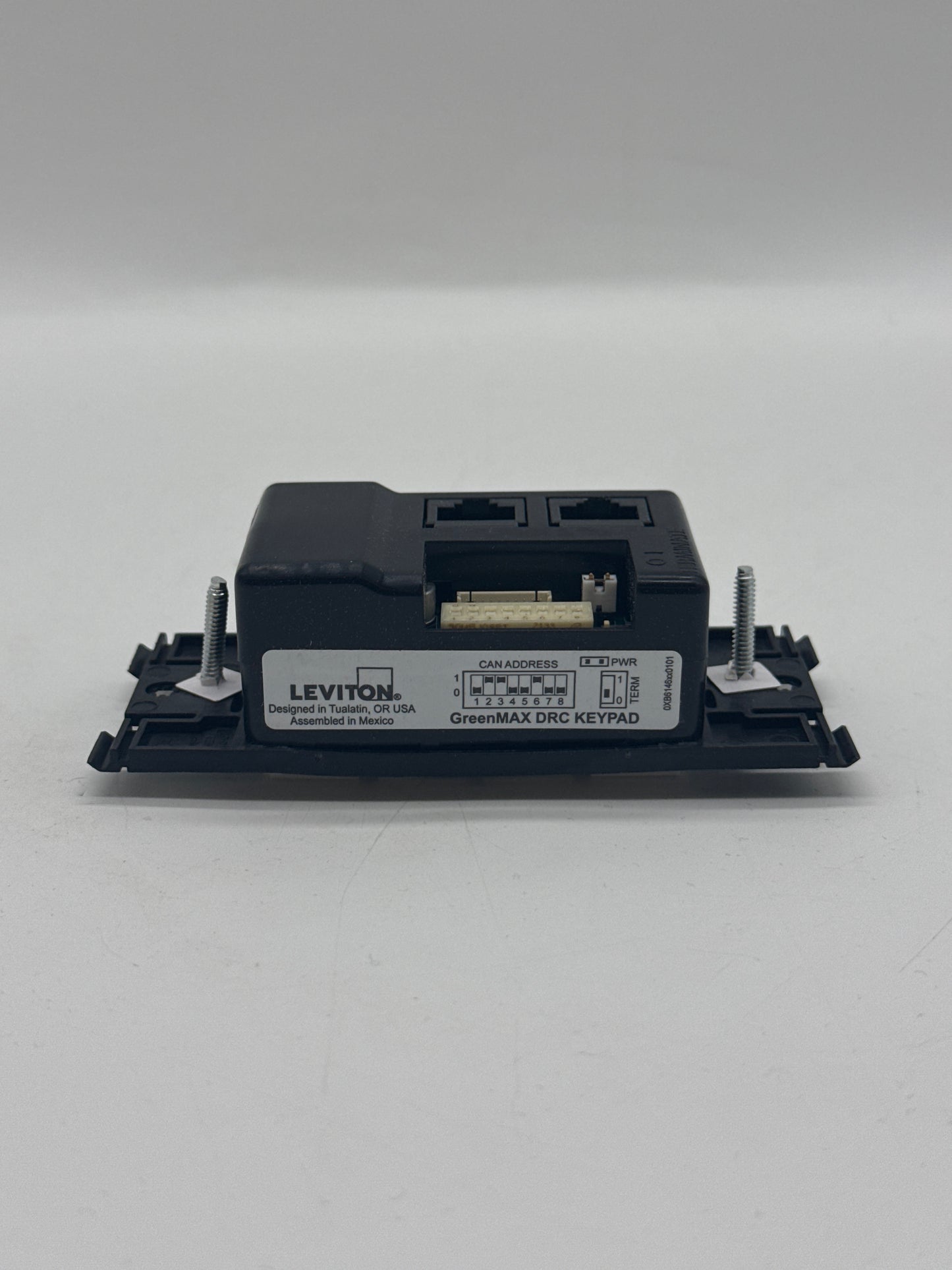 LEVITON DRKDN-C4W GM DRC ROOM CONTROLLER LUMACAN 4 BUTTON (NEW IN BOX)