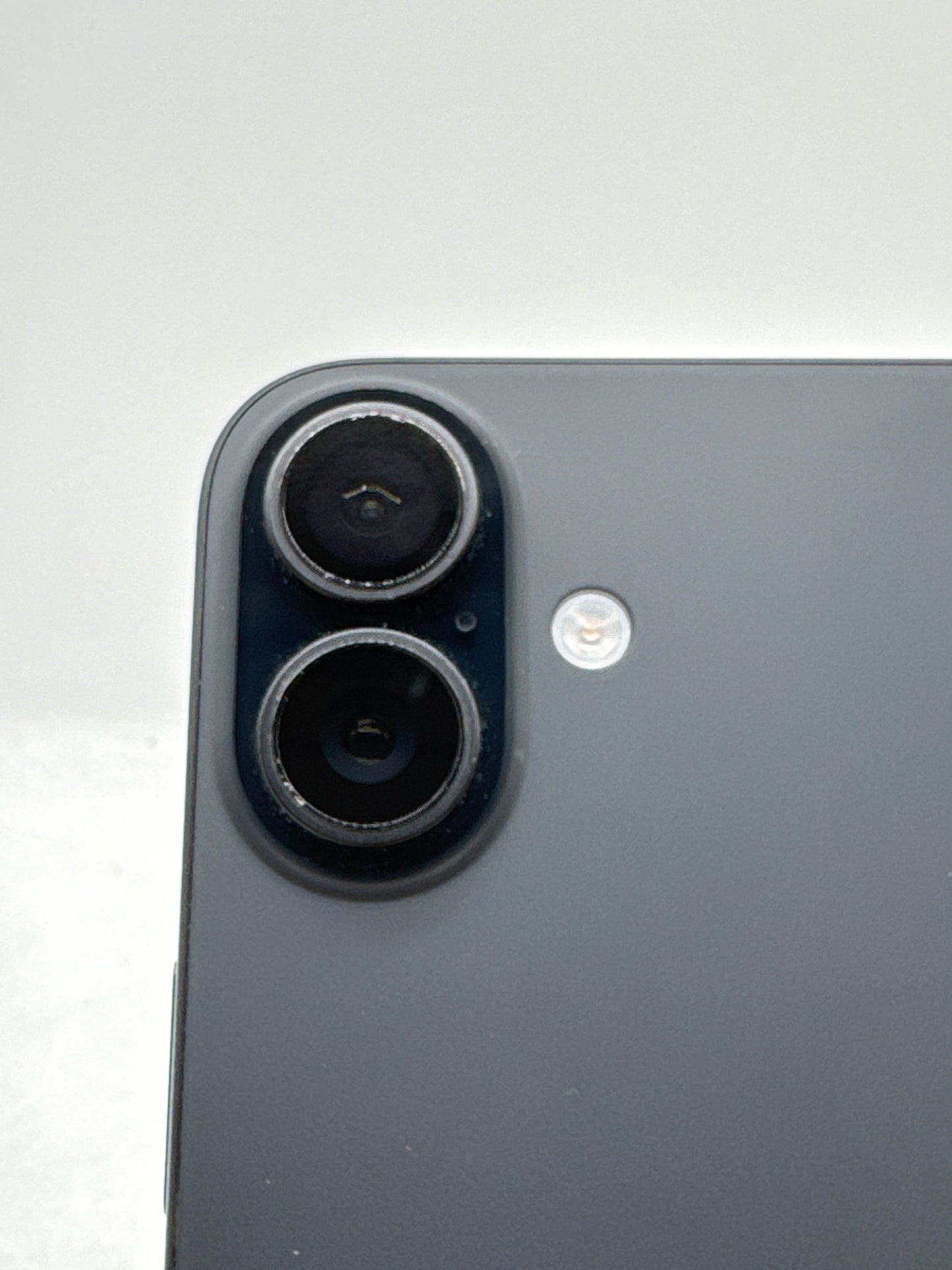 T-Mobile Apple iPhone 16 Plus A3082 128GB Black 100% Battery Health 63 Cycle Count