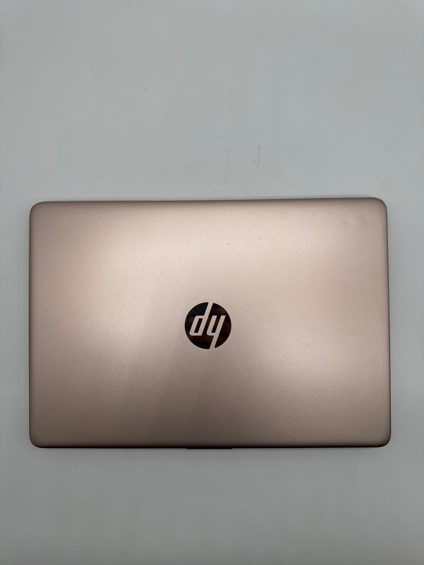 HP Touchscreen Laptop 14-DQ0070NR 14" Celeron N4120 4GB RAM 64GB SSD Rose Gold - Used