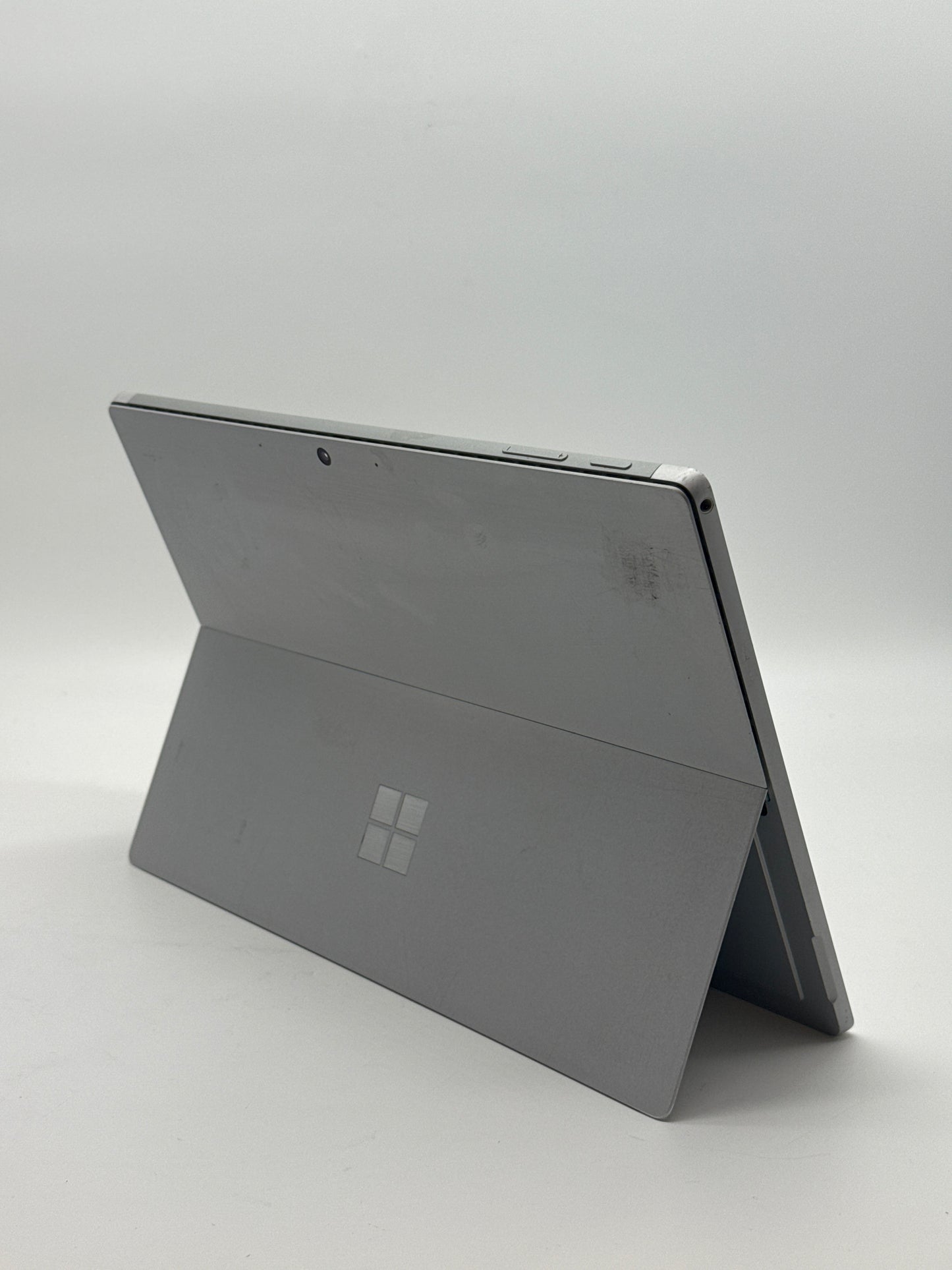 Microsoft Surface Pro 7 12-inch Core i5-1035G4 8GB RAM 128GB Silver - Used