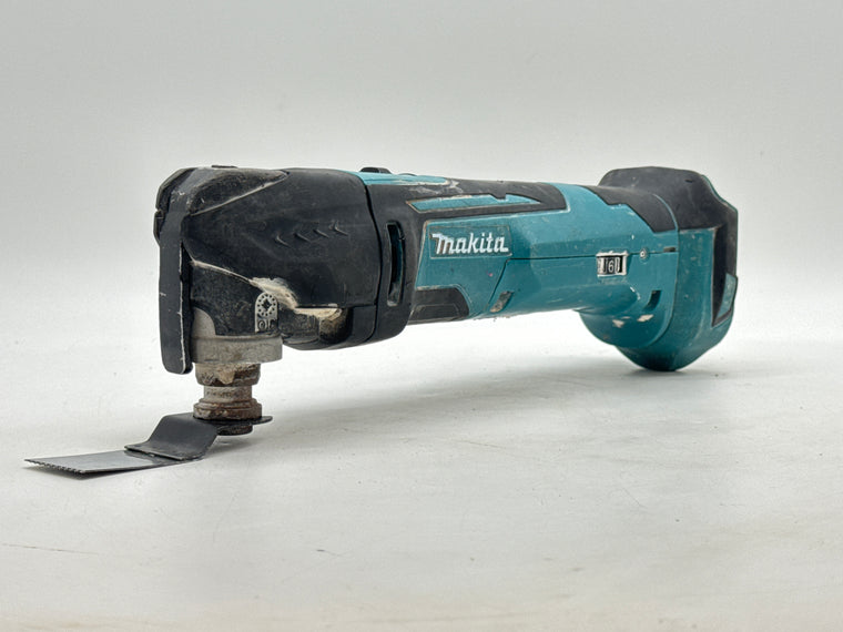 Makita XMT03 18V LXT Cordless Variable Speed Oscillating Multi-Tool