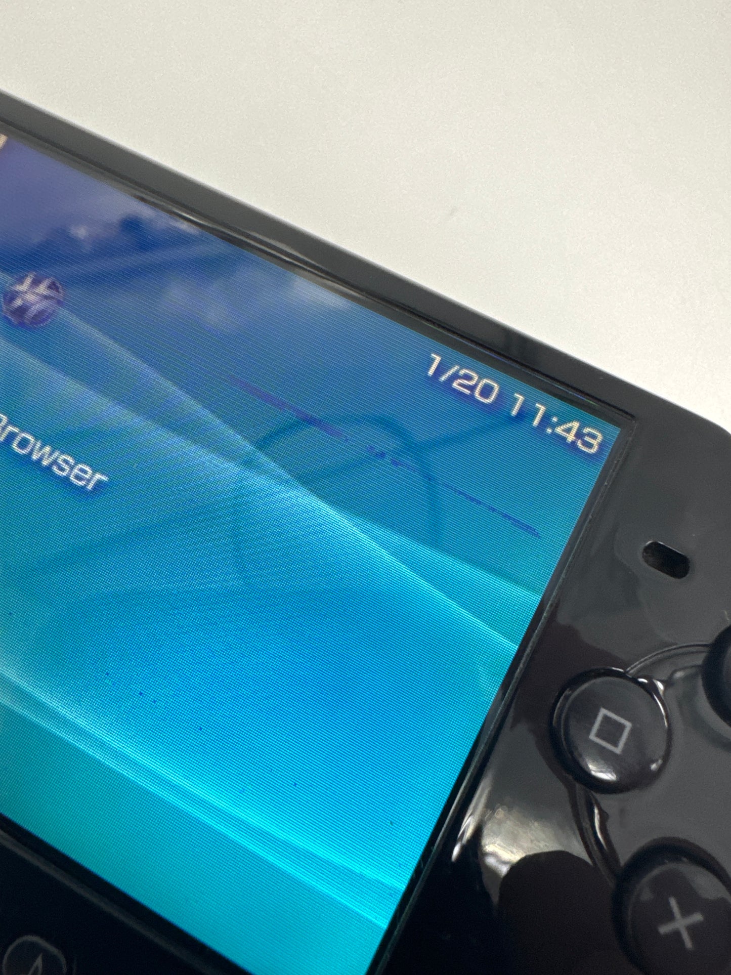 Sony PSP-3000 Black Console #247 No Battery or Lid No Charger BAD DISPLAY AS IS