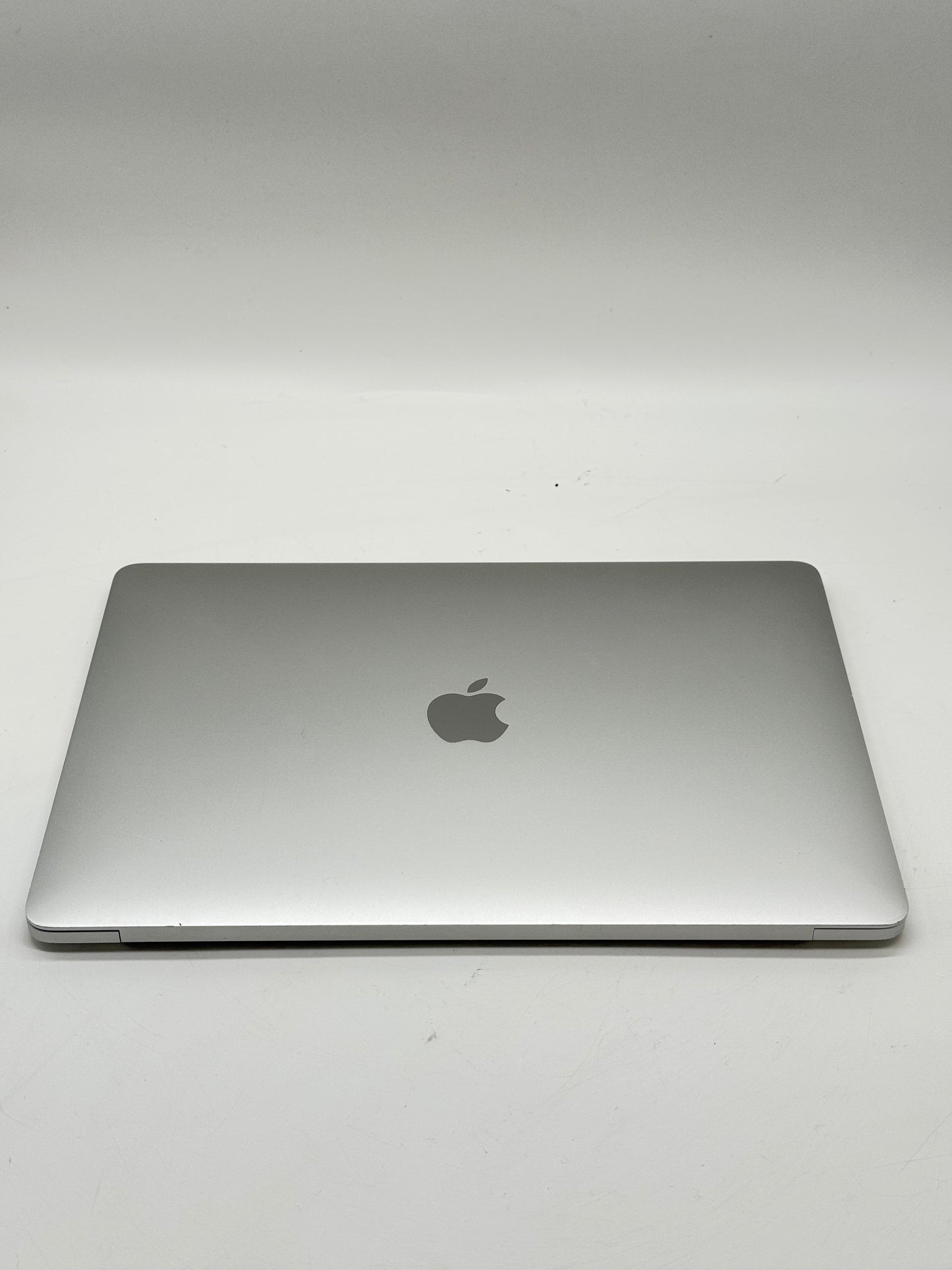 2020 Apple MacBook Pro 13" A2289 Core i5 1.4Ghz 256GB SSD 8GB RAM