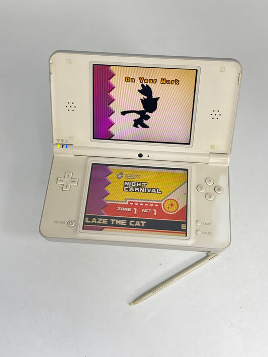 Nintendo DSi LL UTL-001(JPN) White Console #416 Heavy Yellow Tint AS IS