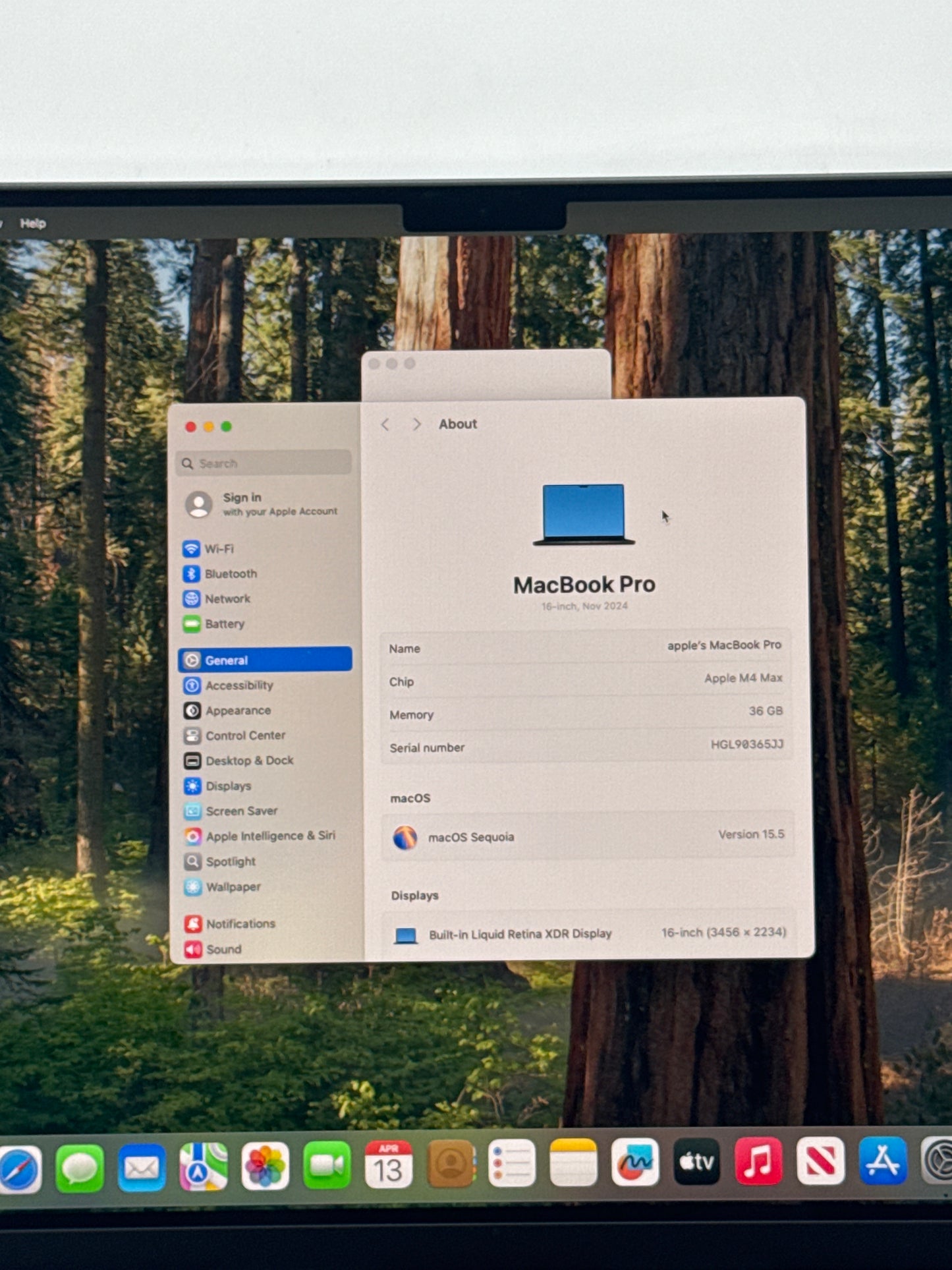 2024 Apple MacBook Pro 16.2" A3186 Apple M4 Max 14C-CPU 32C-GPU 1TB SSD 36GB RAM