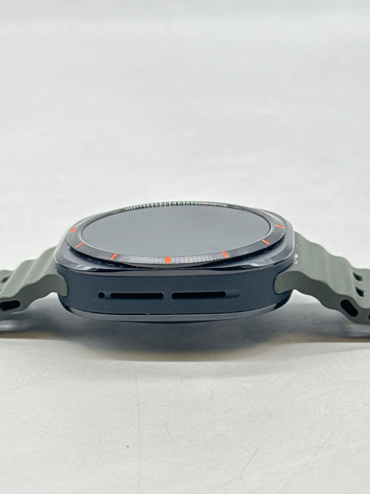 Unlocked Samsung Galaxy Watch Ultra SM-L705U 47mm Cellular Titanium Gray