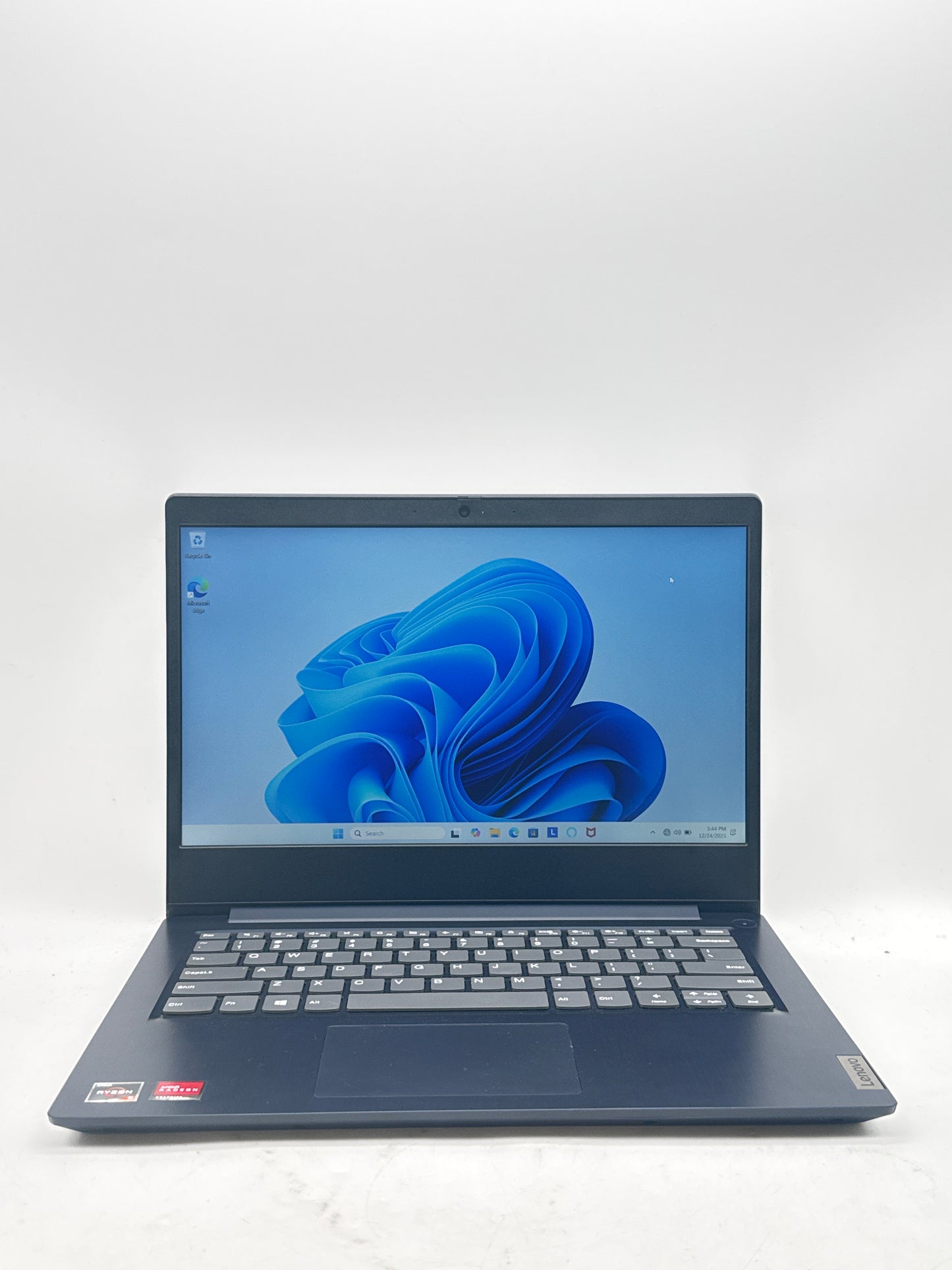 LENOVO IdeaPad 3-14ADA05 14" FHD RYZEN 5 3500U 8GB RAM 256GB SSD W/Charger