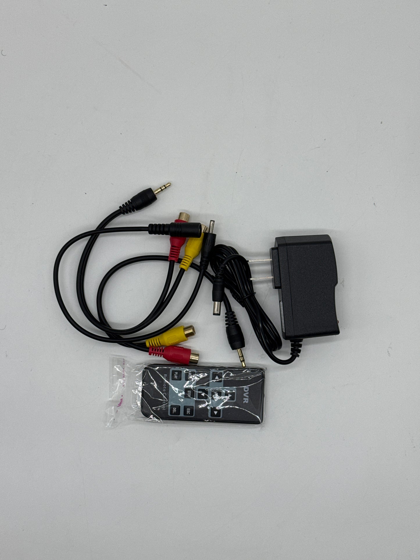 Gracetop Mini SD DVR Real-time Video Recorder Golden Color
