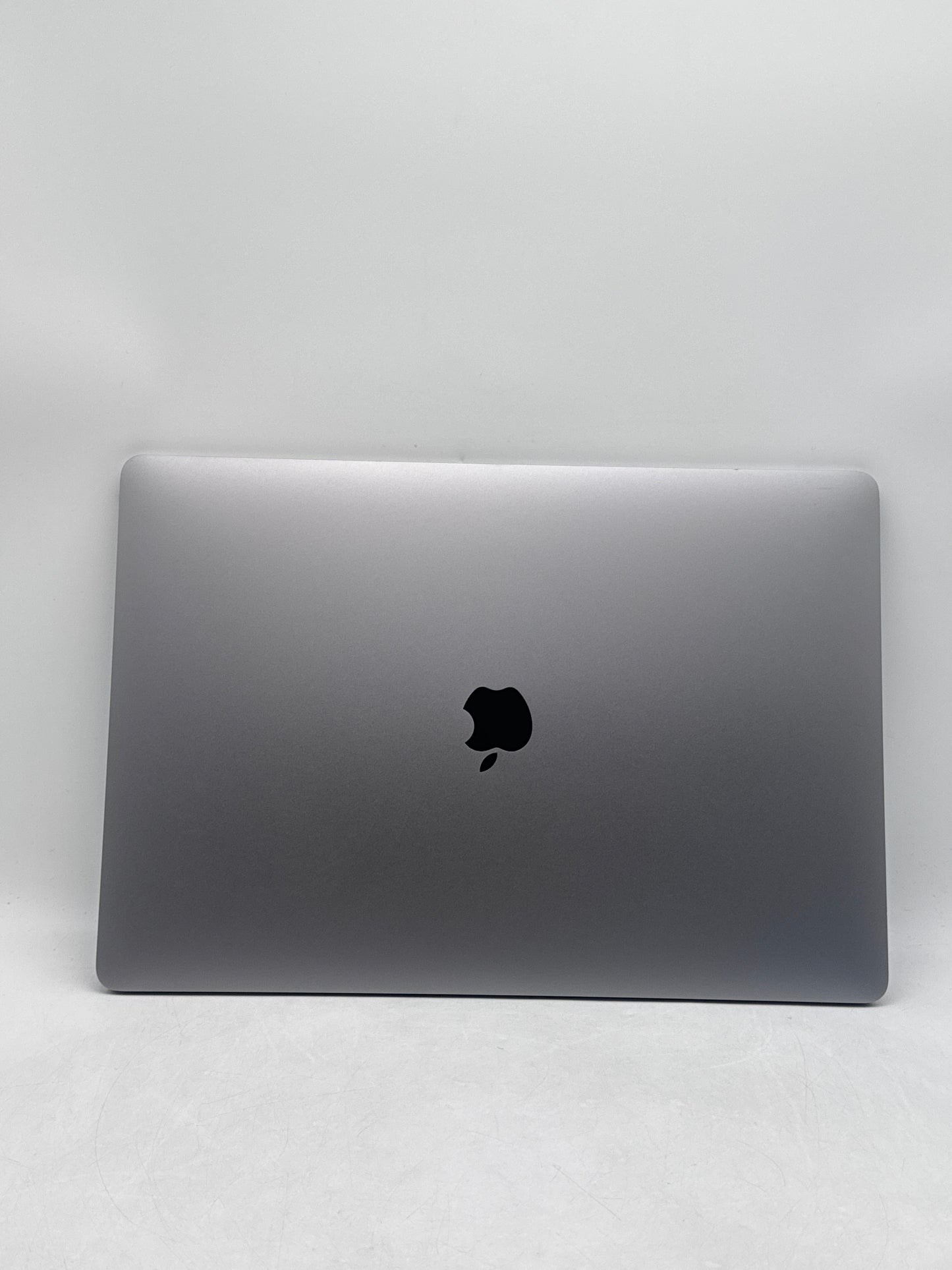 2016 Apple MacBook Pro 15" A1707 Intel Core i7 2.6GHz 256GB SSD 16GB RAM - Read!