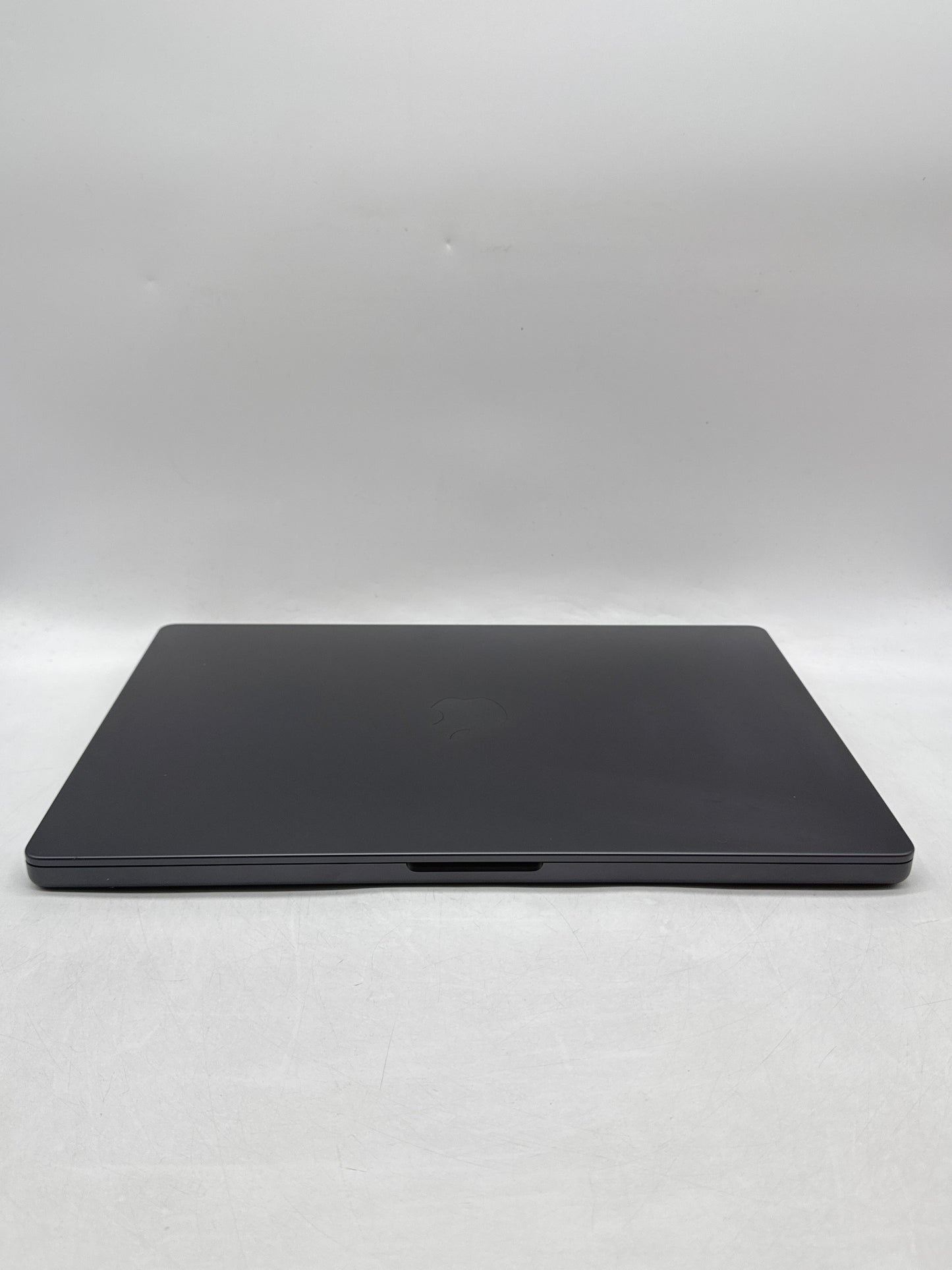 2024 Apple MacBook Pro 16.2" A3186 M4 Max 16C-CPU 40C-GPU 1TB 48GB RAM 3 Cycle