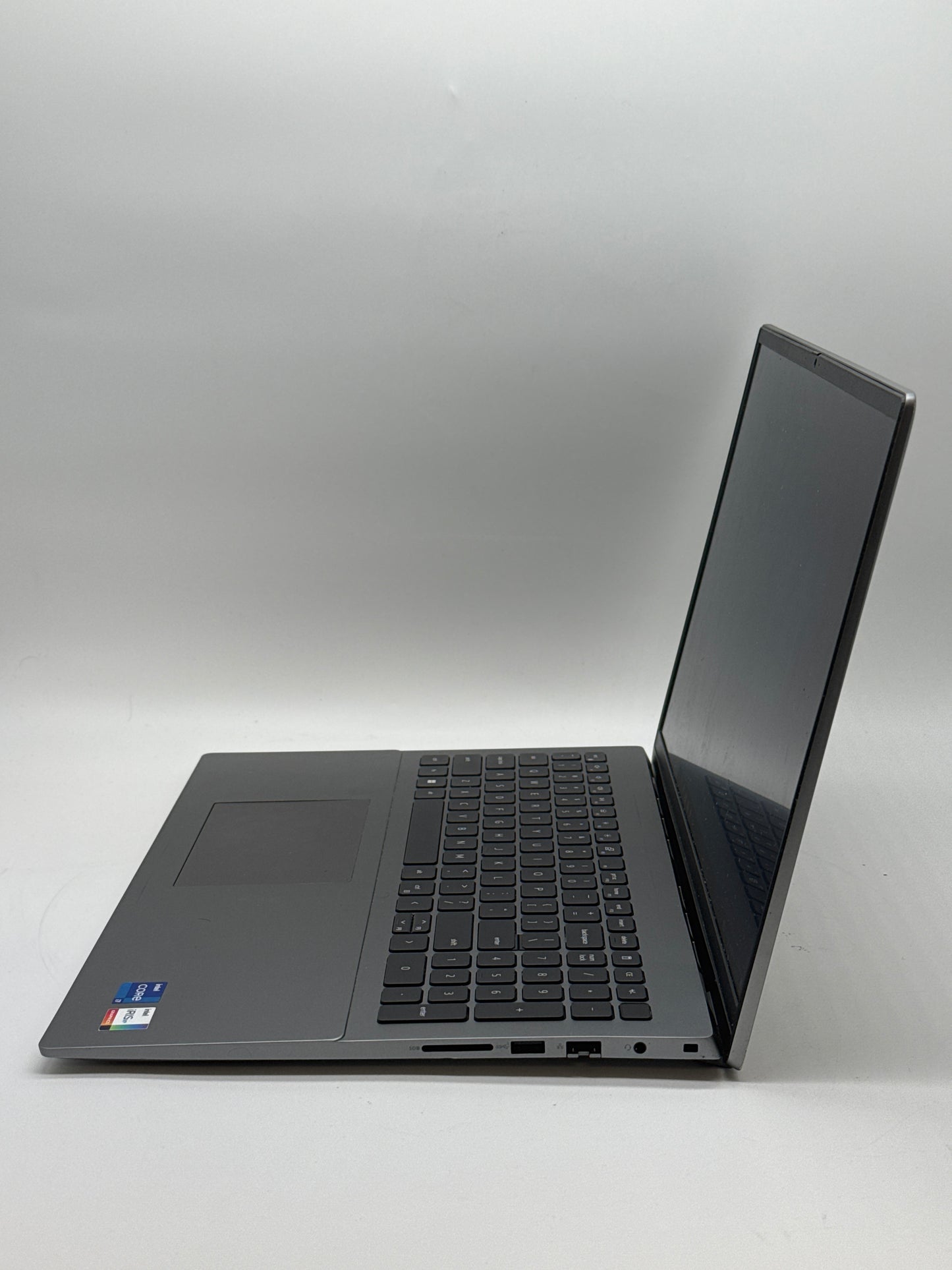 Dell Latitude 5520 Core i7-1260P 512GB 16GB RAM - Used