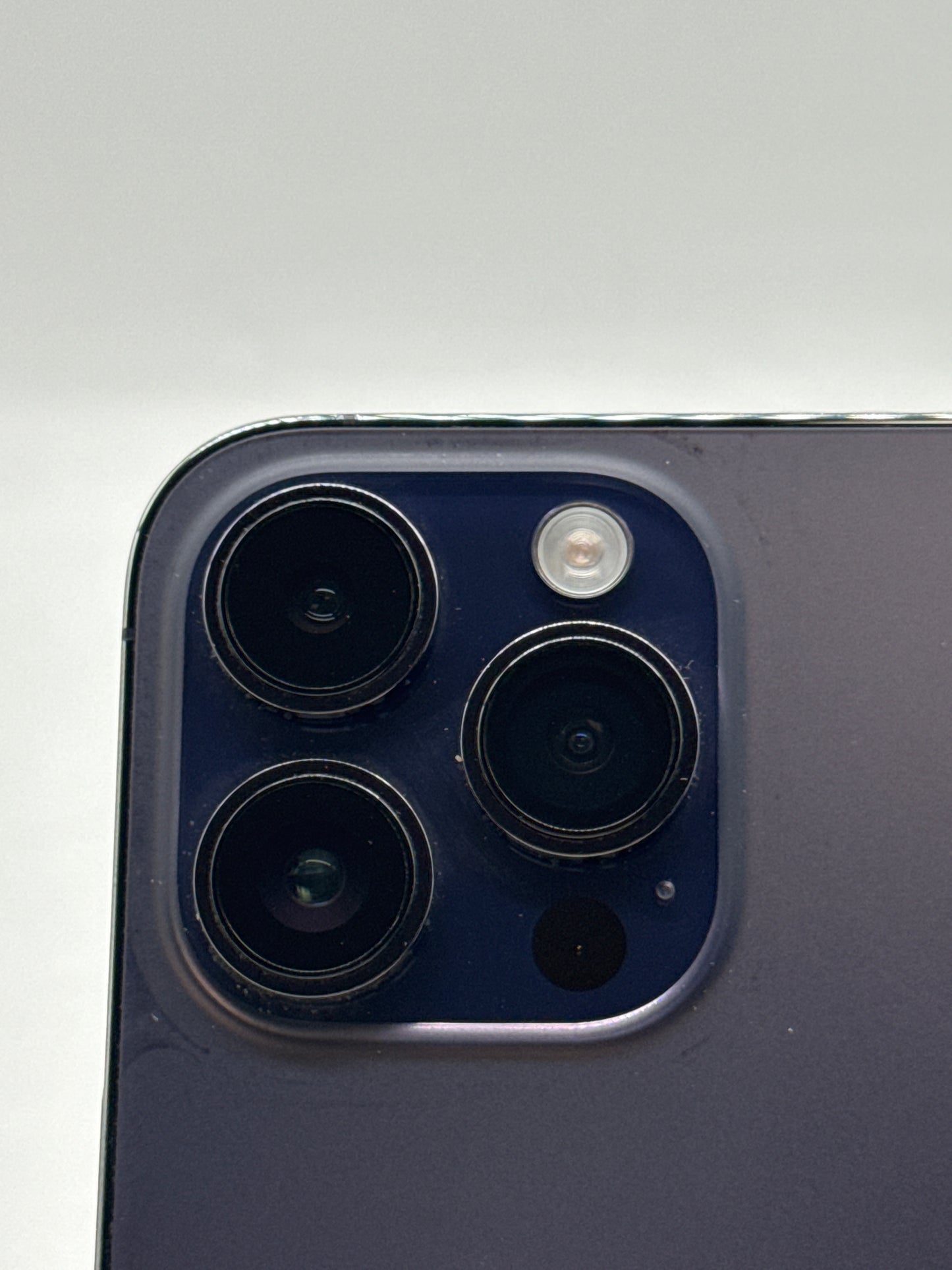 Unlocked Apple iPhone 14 Pro Max A2651 256GB Deep Purple 82% Battery Health Read!