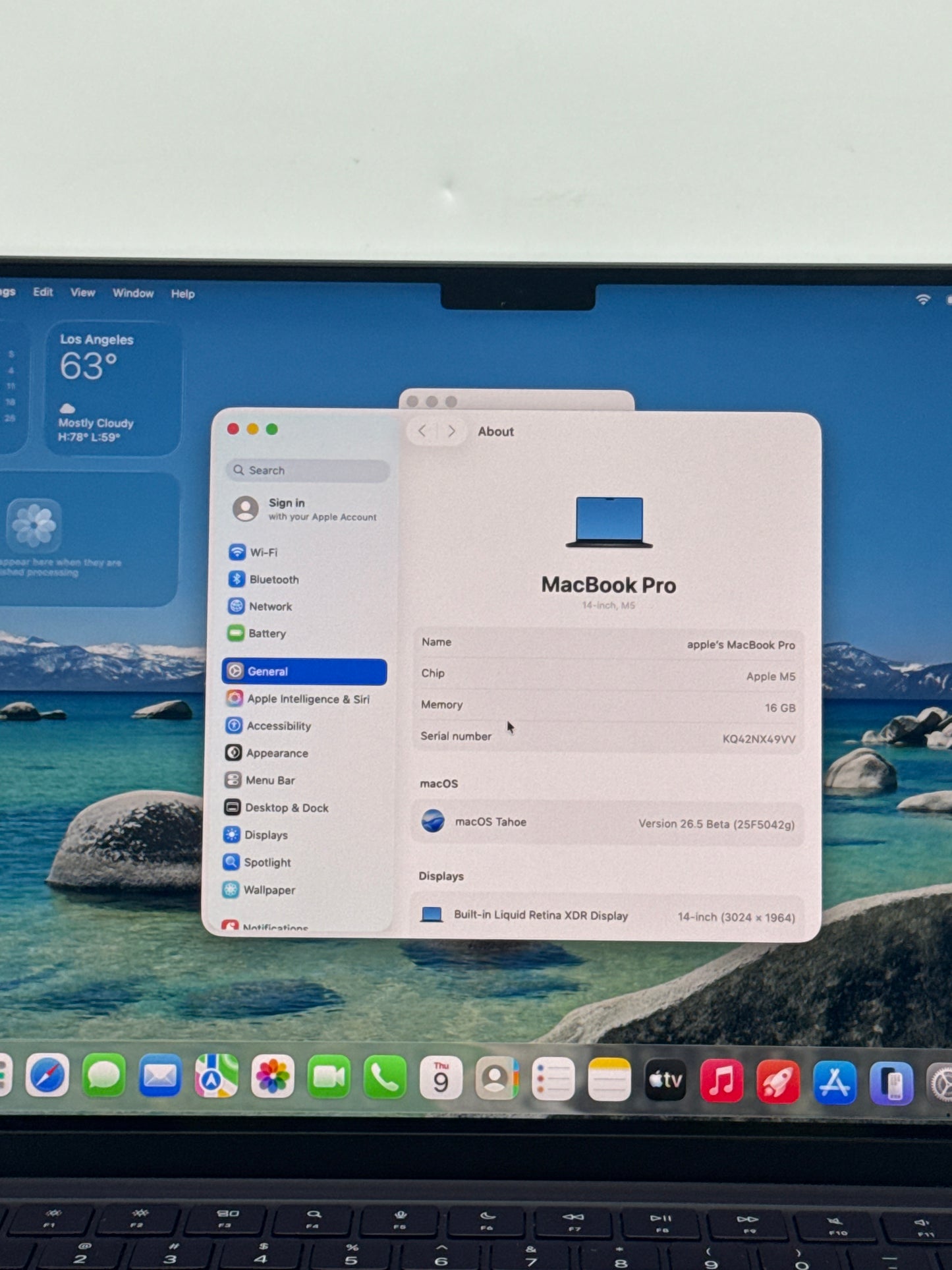 2025 Apple MacBook Pro 14.2" A3434 M5 10C-CPU 10C-GPU 16GB RAM 512GB SSD 30 Cycle