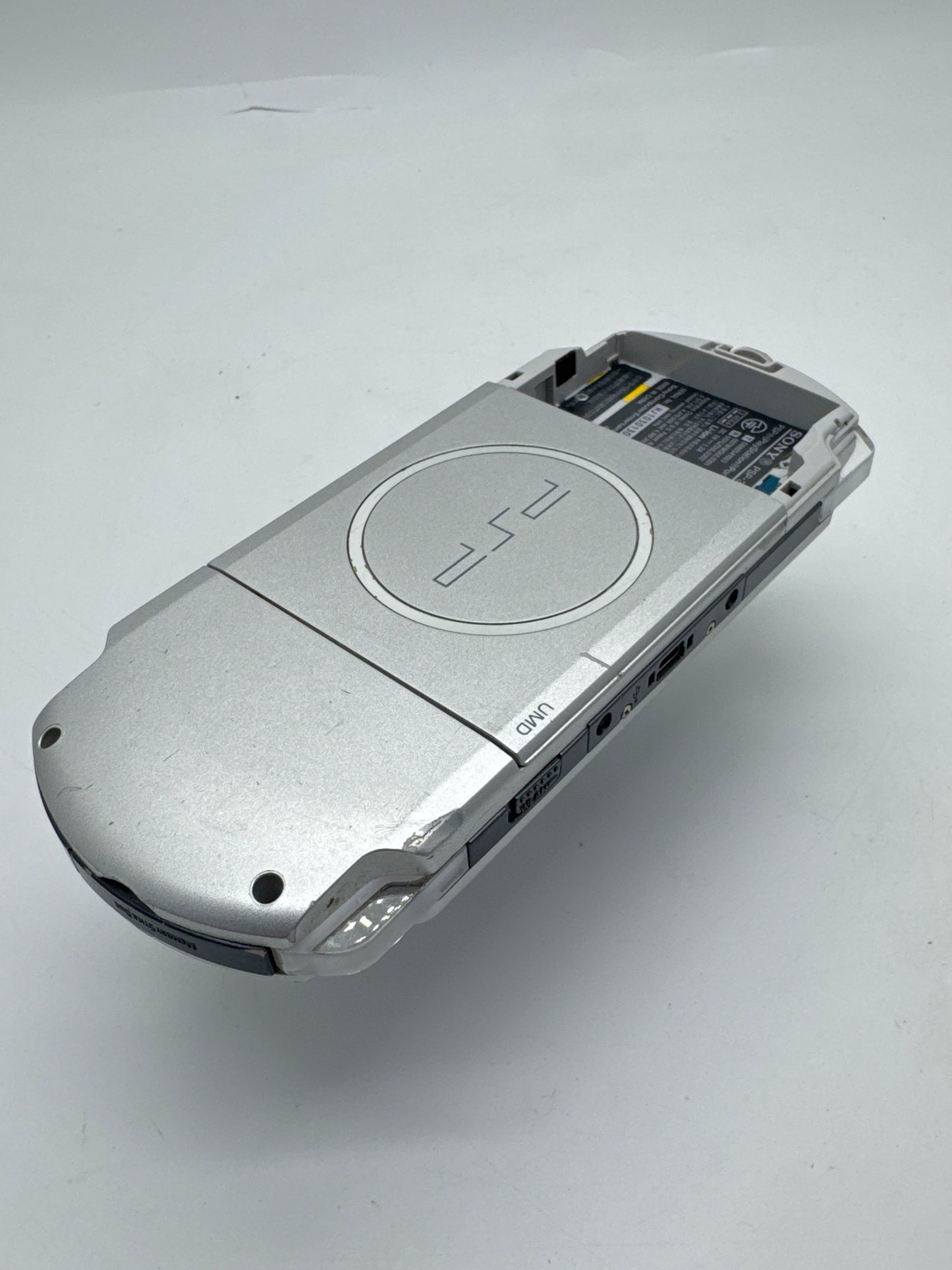 Sony PSP-3000 Console #254 No Battery or Lid No Charger BAD UMD AS IS