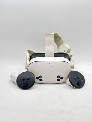 Meta Quest 3S 128GB VR Headset w/ 2 Controllers Used