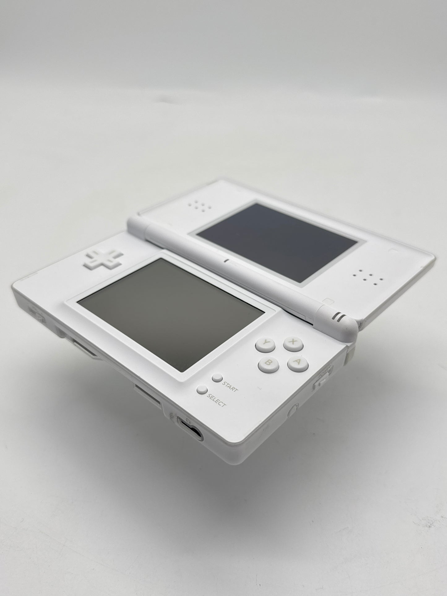 Nintendo DS Lite USG-001 White Console #66 w/ Stylus & No Charger