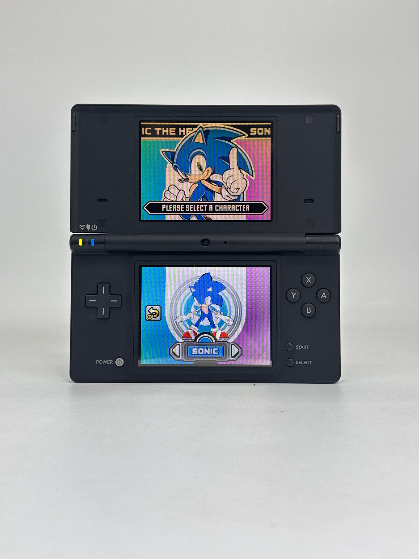 Nintendo DSi TWL-001(USA) Black Console Only #355 Yellowed Top Screen