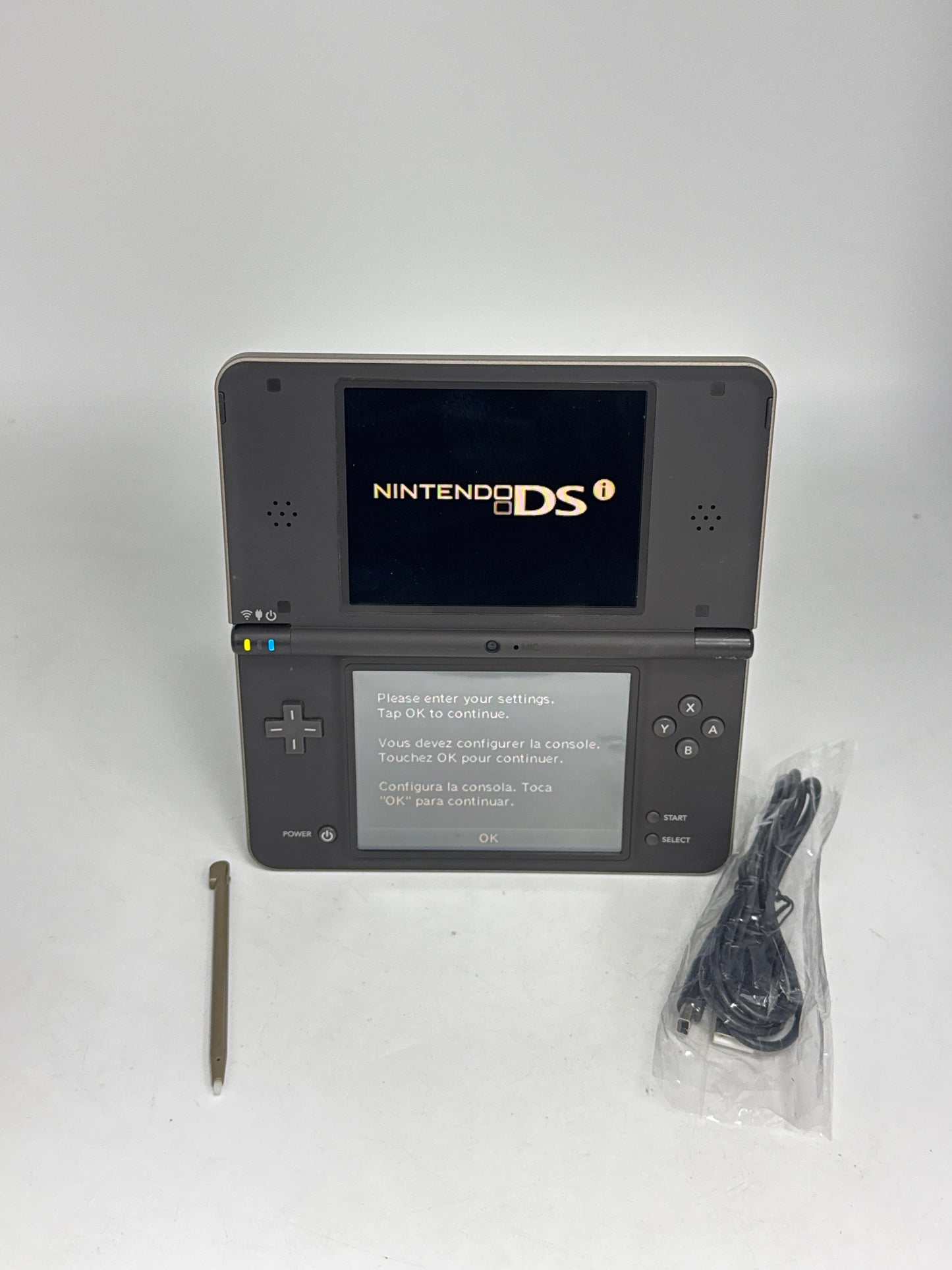 Nintendo DSi LL UTL-001 Brown Console #411 w/ Stylus & Charger Heavy Yellow Tint AS IS