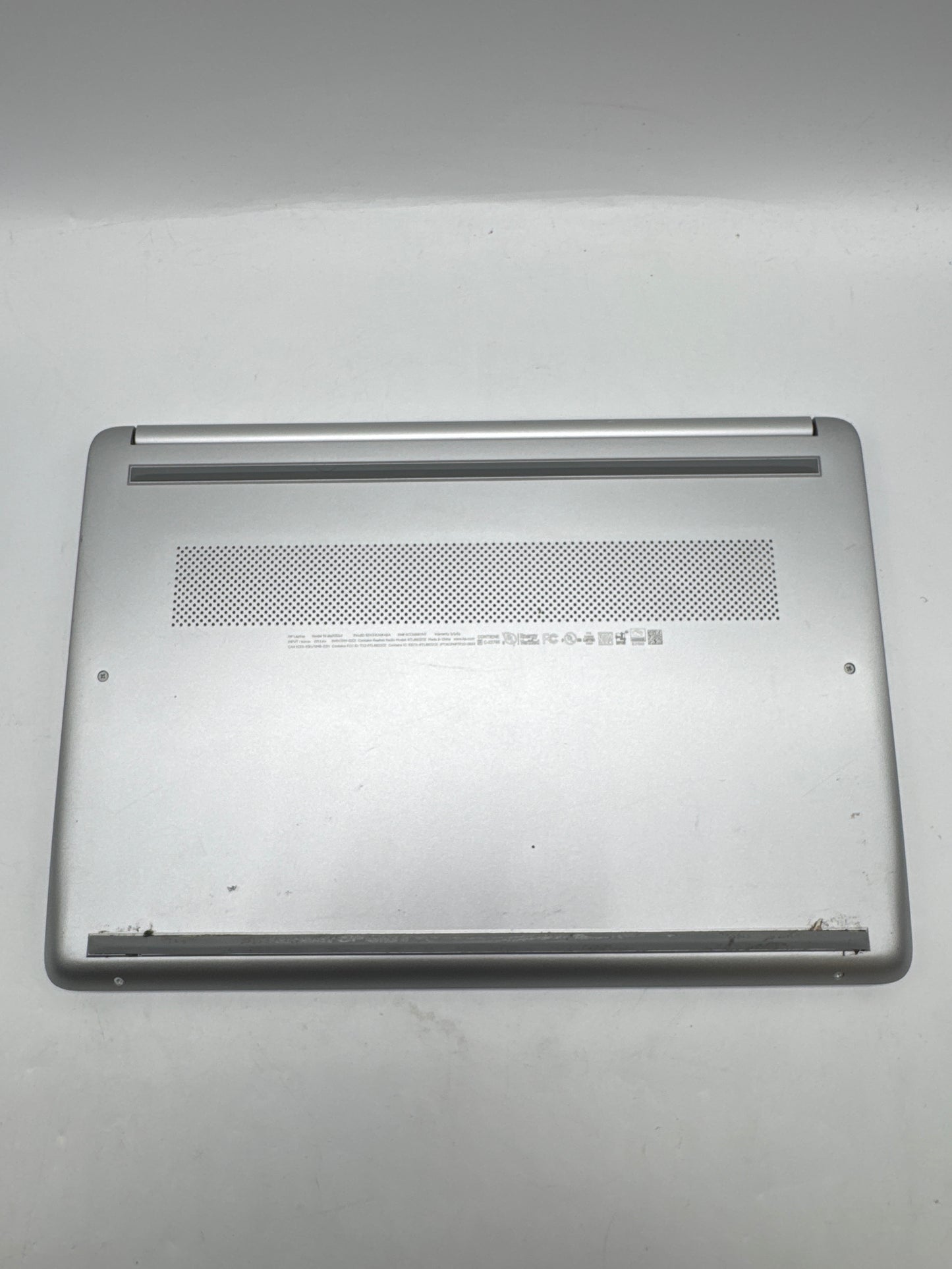 HP 14-DQ2053CL 14" Core i3-1125G4 @2.00GHz 8GB RAM 256GB Silver Laptop