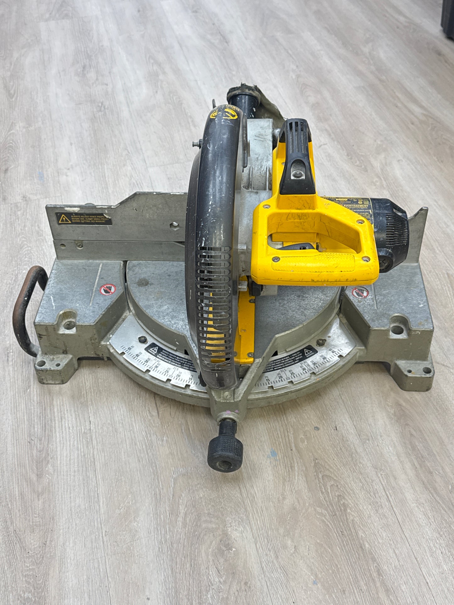 DeWalt DW705 12" Heavy Duty Compound Miter Saw