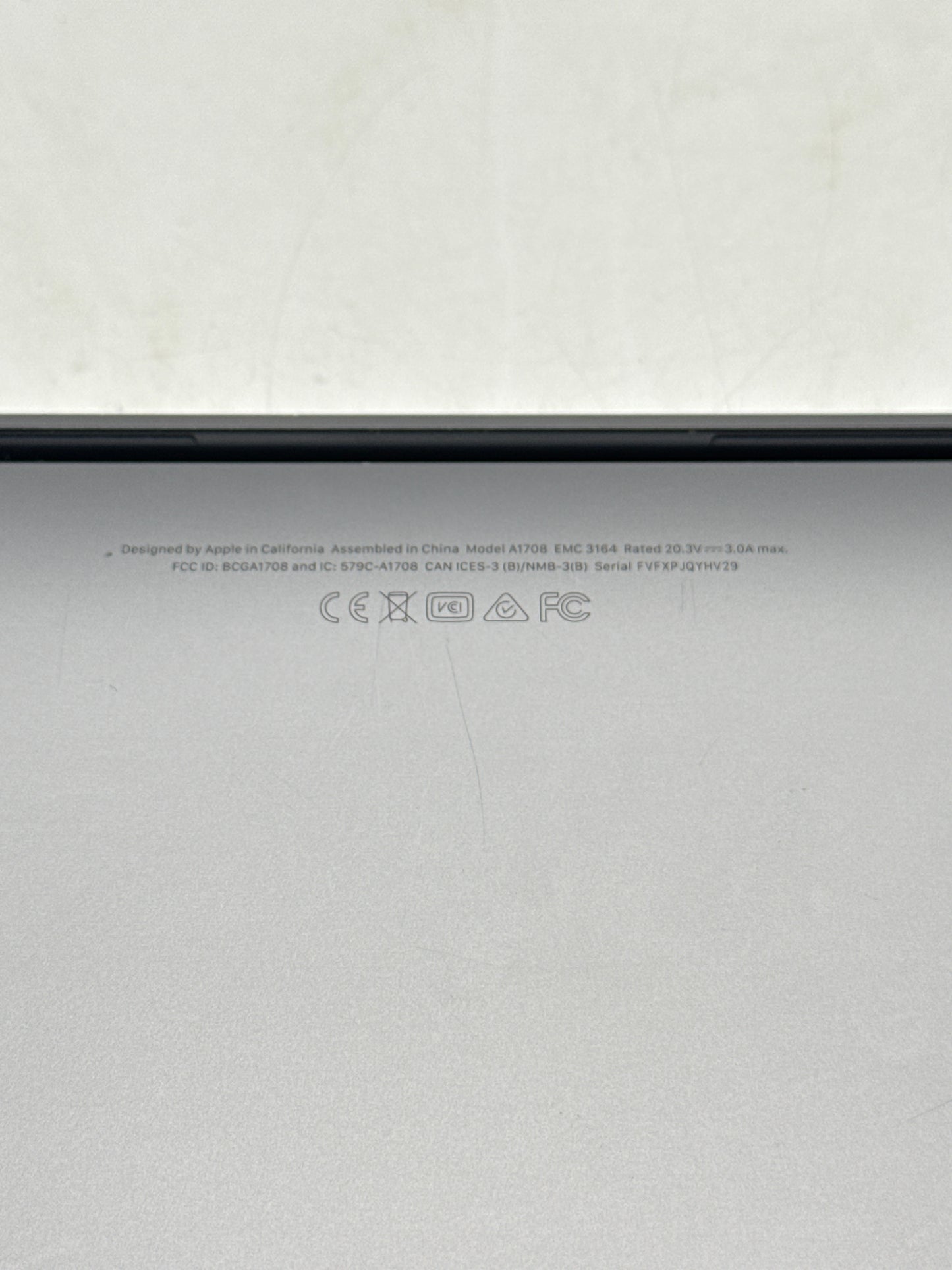 Apple MacBook Pro 13" 2017 A1708 Core i5 2.3GHz 8GB Ram 256GB SSD !Read