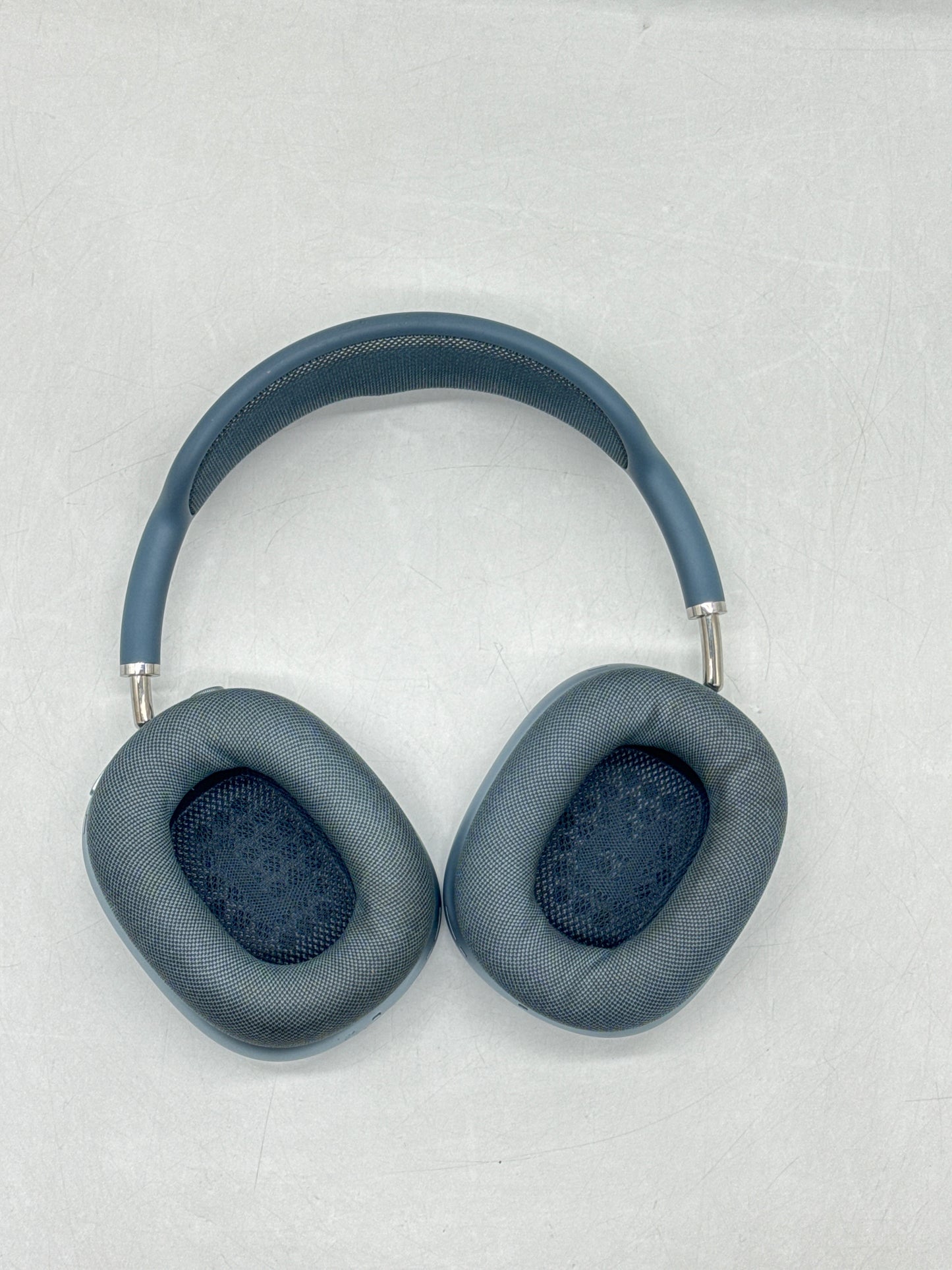 Apple AirPods Max A3184 Wireless Over-Ear Headphones Blue