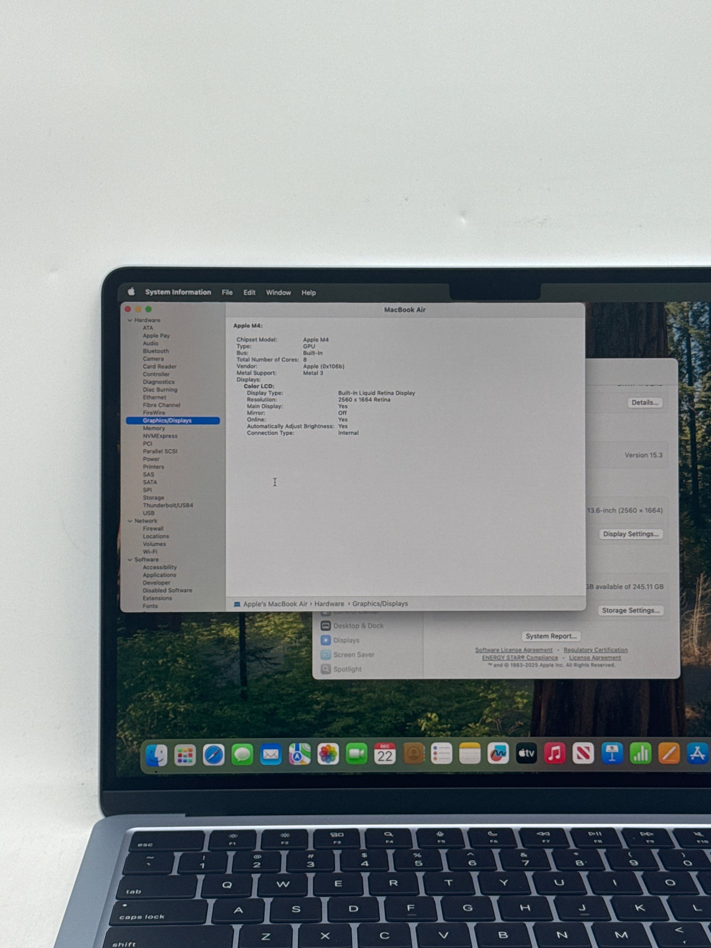 2025 Apple MacBook Air 13.6" A3240 M4 10C-CPU 8C-GPU 16GB RAM 256GB SSD 2 Cycle