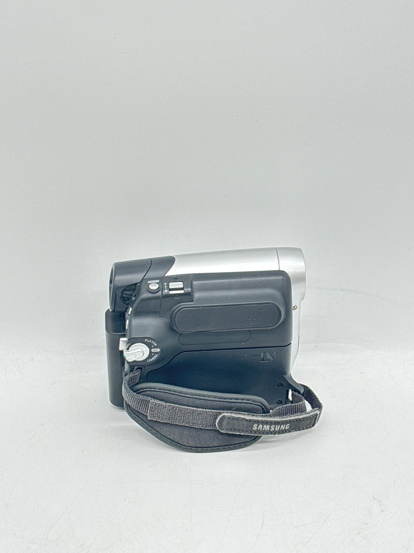 Samsung SC-D365 Digital Camera - Used With Box