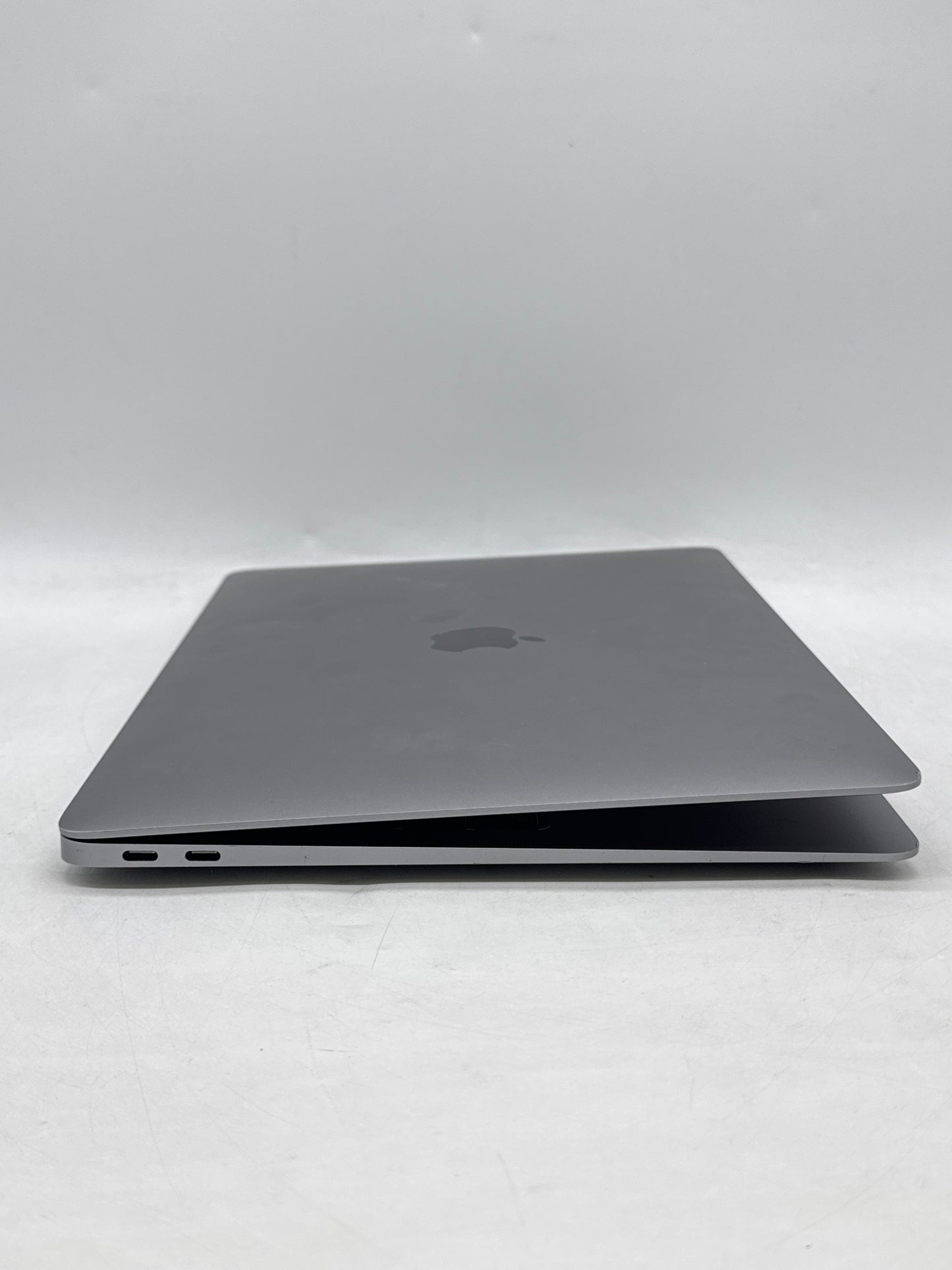 2020 Apple MacBook Air 13.3" A2337 M1 8C-CPU 7C-GPU 8GB RAM 256GB SSD Read!