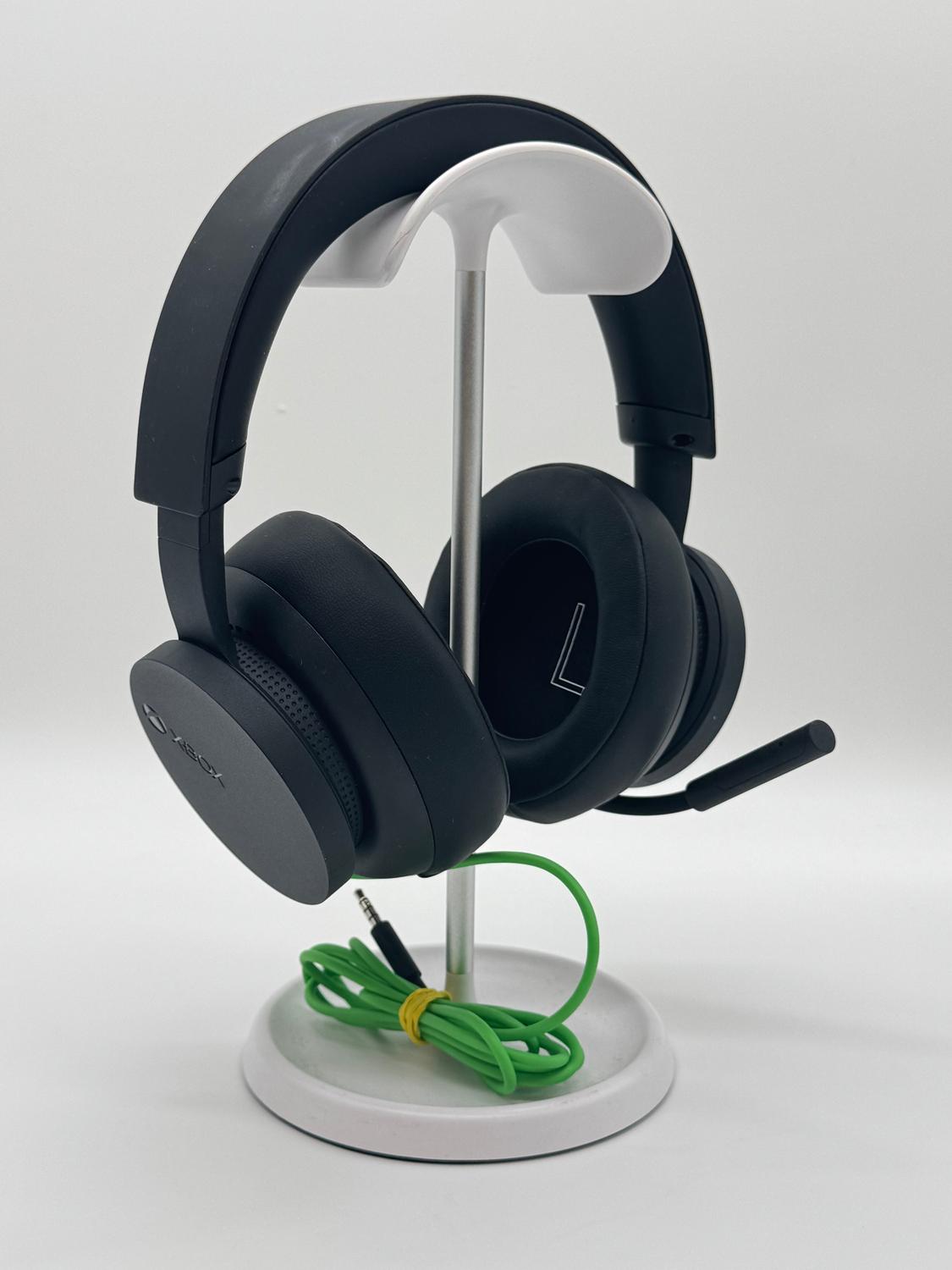 Microsoft Xbox Stereo Headset Model #1984 - Used - Black
