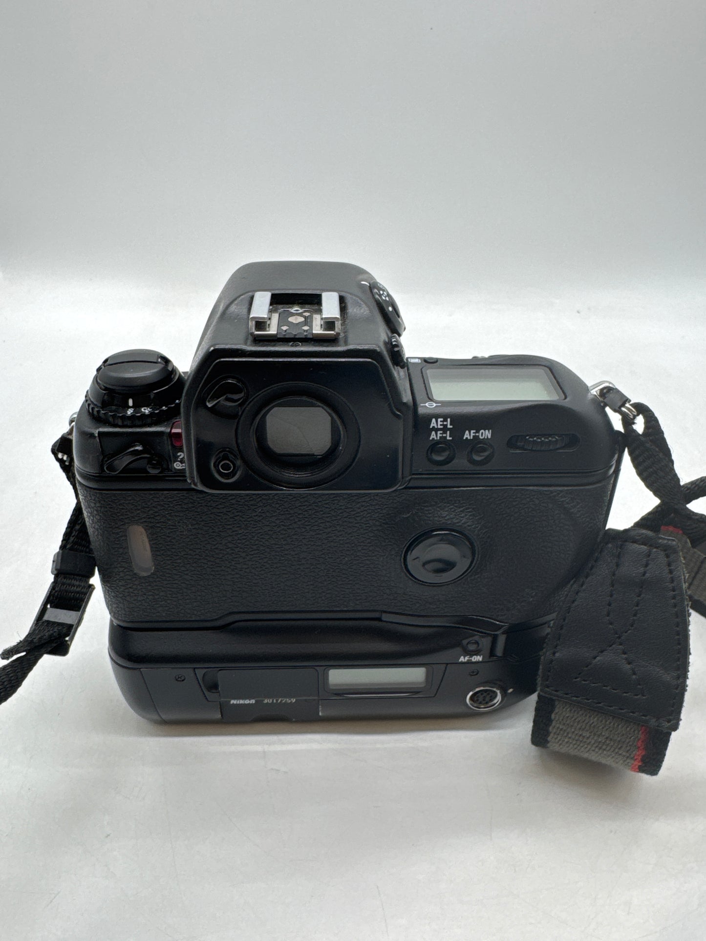 Nikon F5 35mm Film Camera SLR Body From JAPAN - Parts!